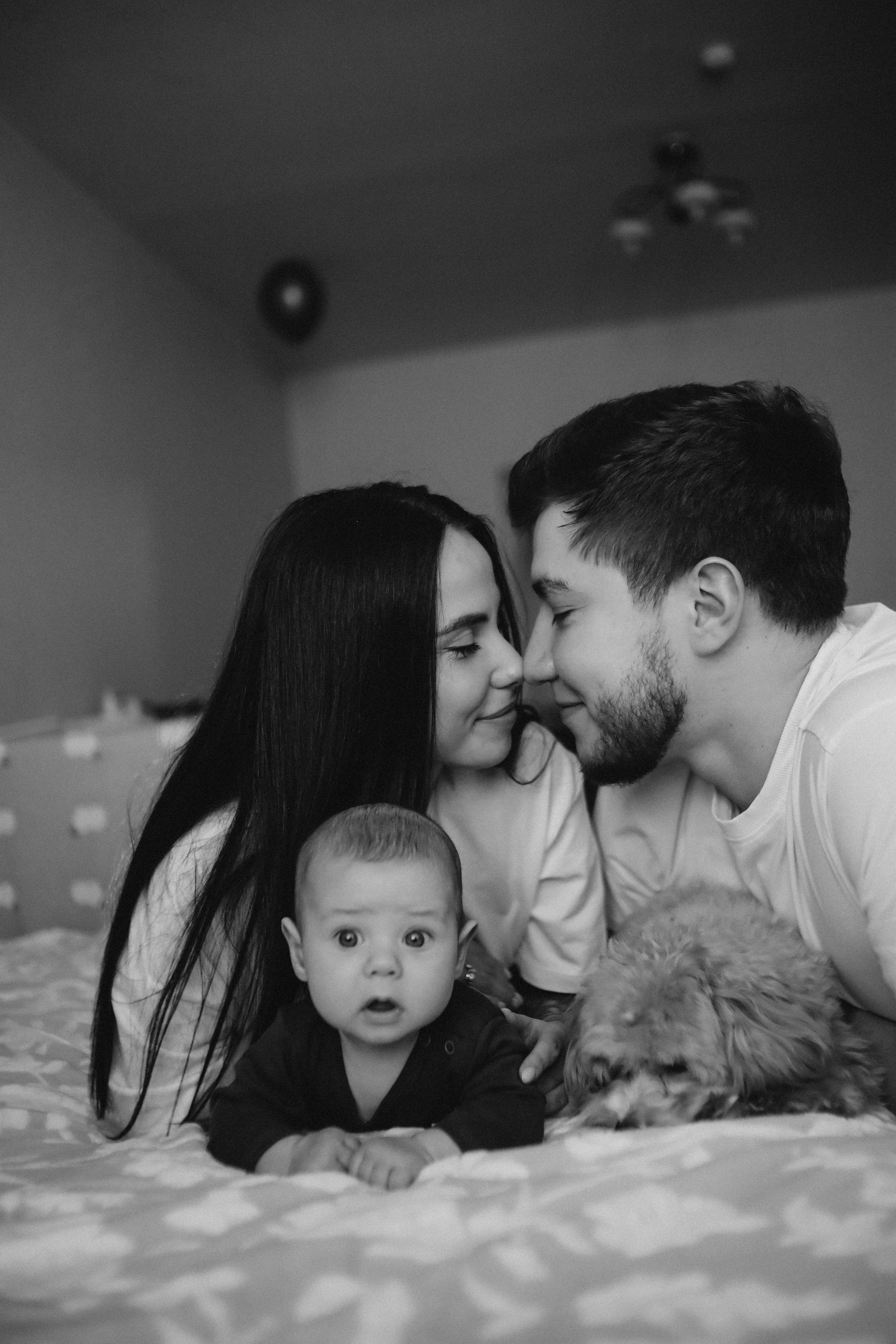 Мама, папа, я и 2 хвоста. Фотограф Новый Уренгой I Ньюборн I Фотограф материнства I ЯНАО