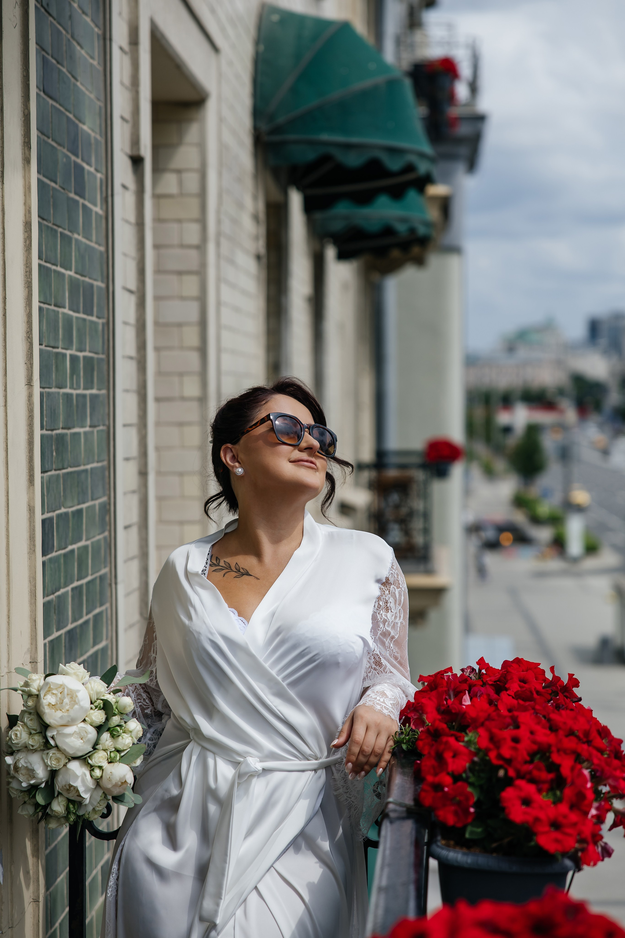 Сборы, прогулка, роспись. Фотограф, видеограф на свадьбу в Москве Никита Назаров