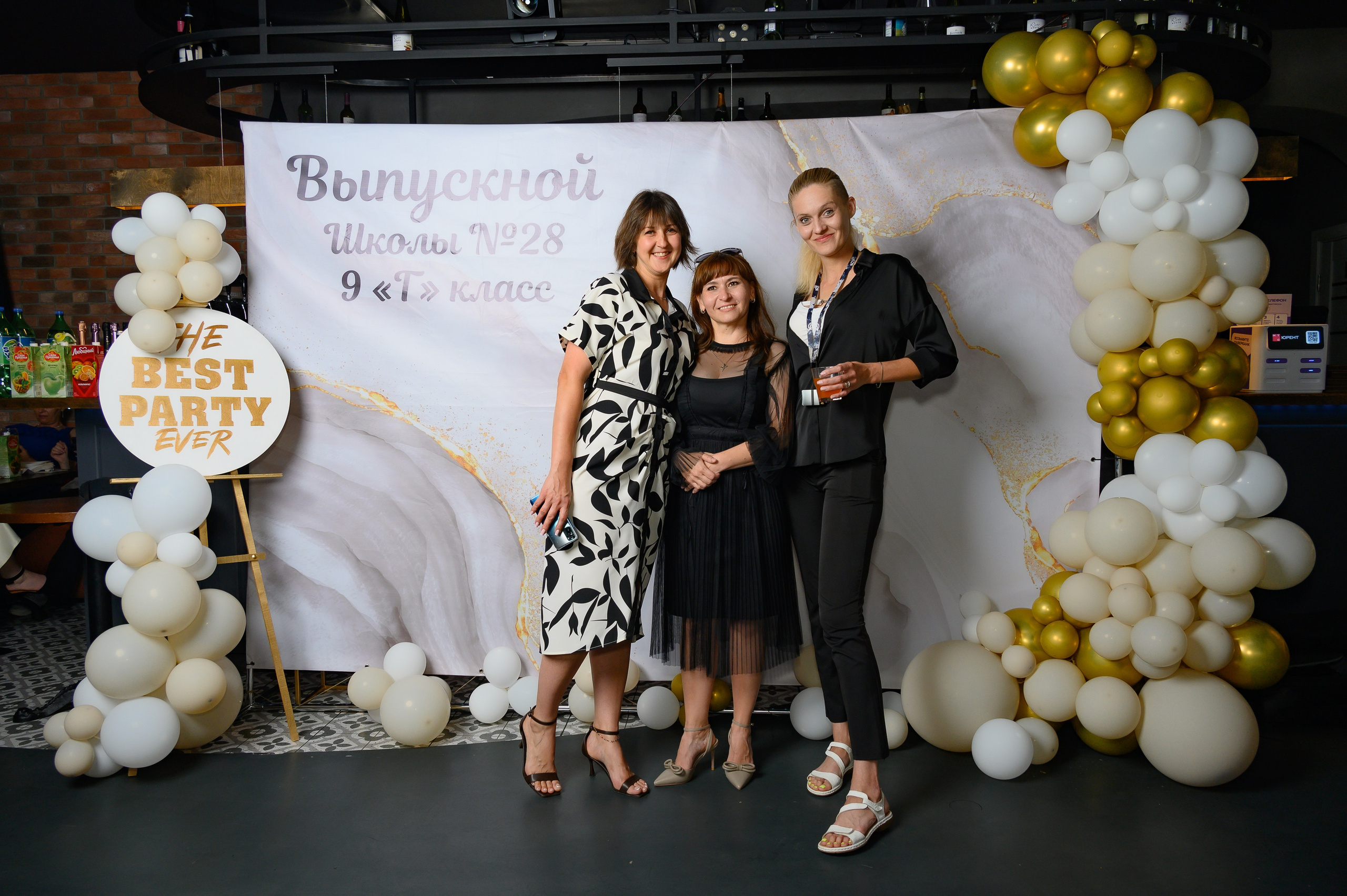 Выпускной 9 кл 2025. Семейный и детский фотограф в Новороссийске Лебедева Елена