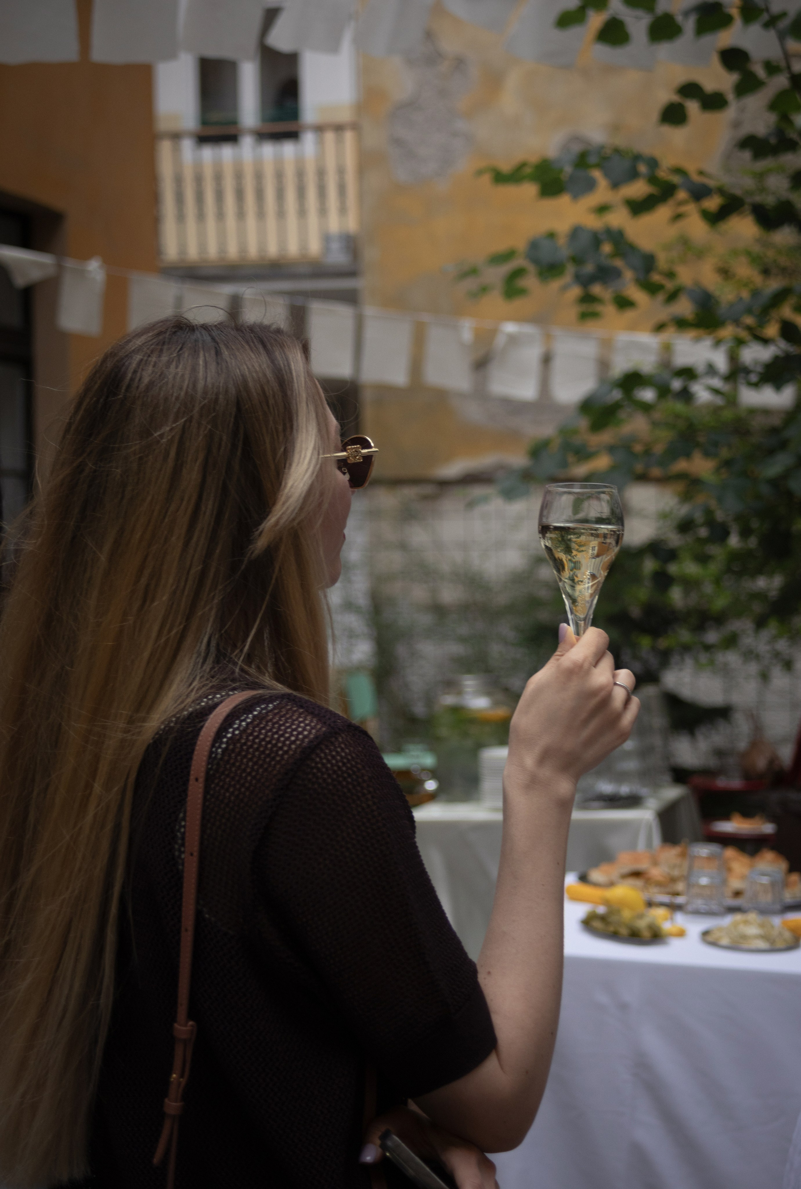 Prague, book presentation. Magic photos