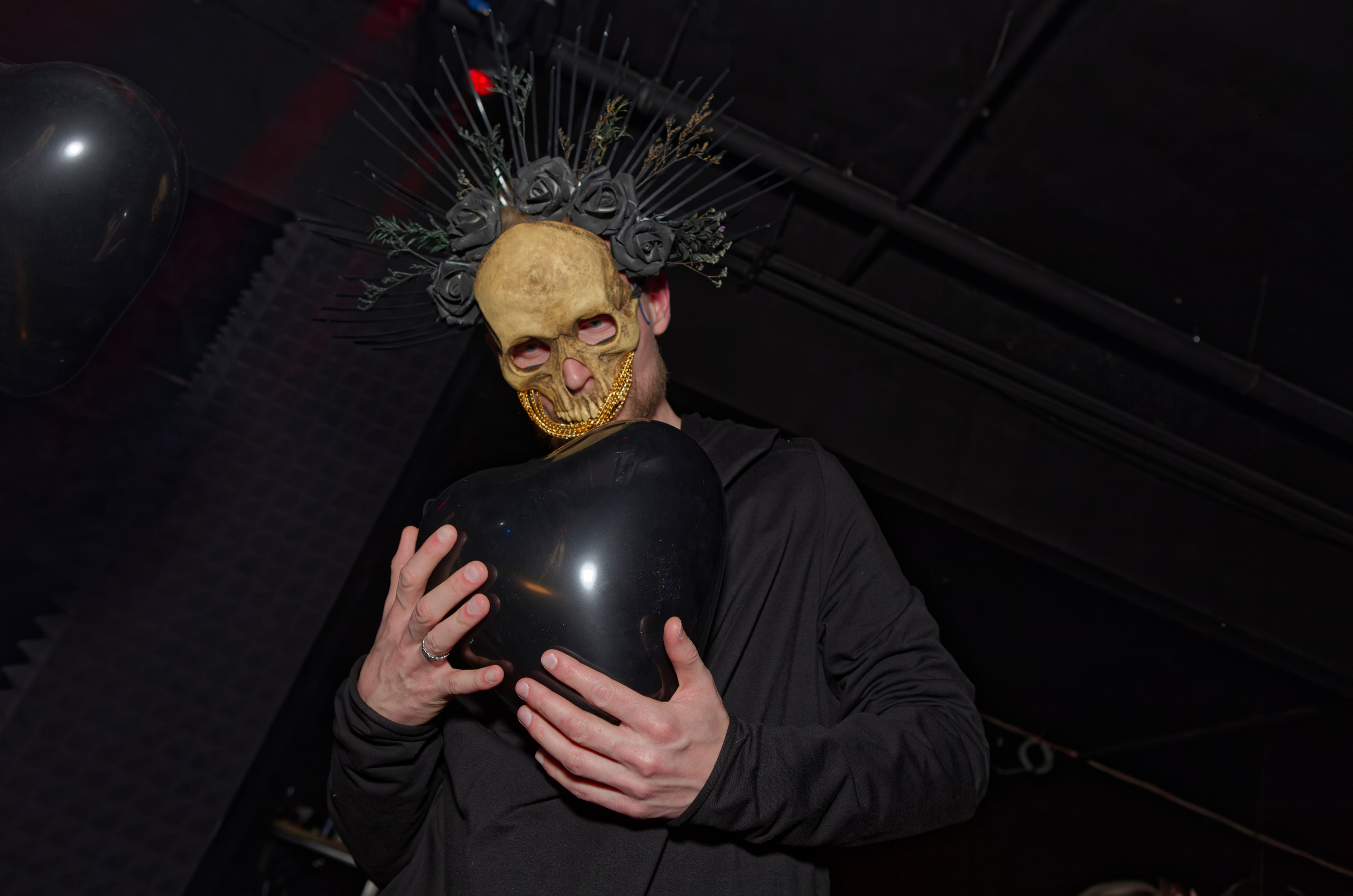 «Страшная вечеринка». Кутузов Евгений Фотограф в Южно-Сахалинске