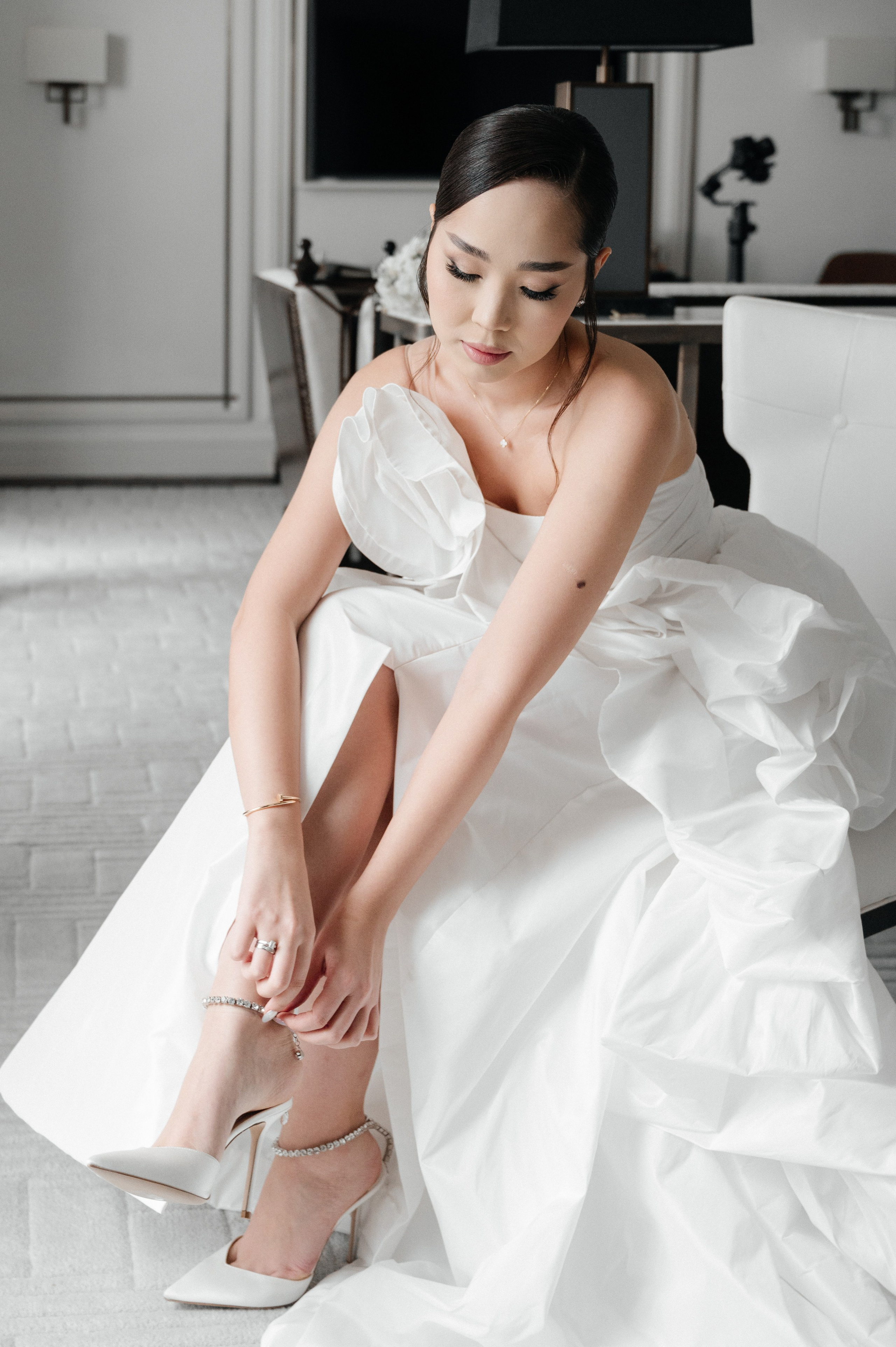 ANEL QYZ UZATU. HOME