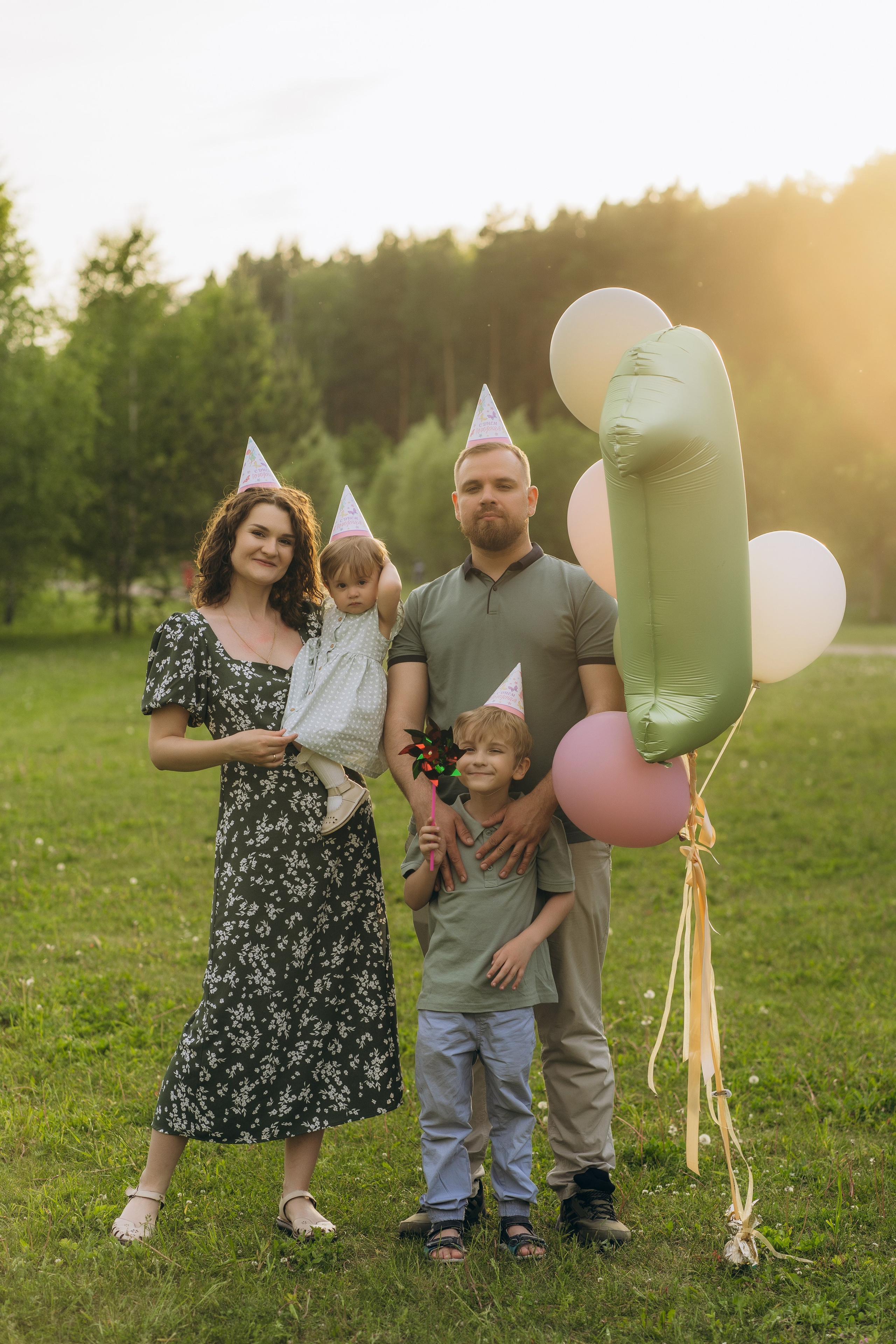 Семейная фотосессия в студии в Москве, семейный фотограф Анна Полушина. Свадебный фотограф в Москве Анна Полушина