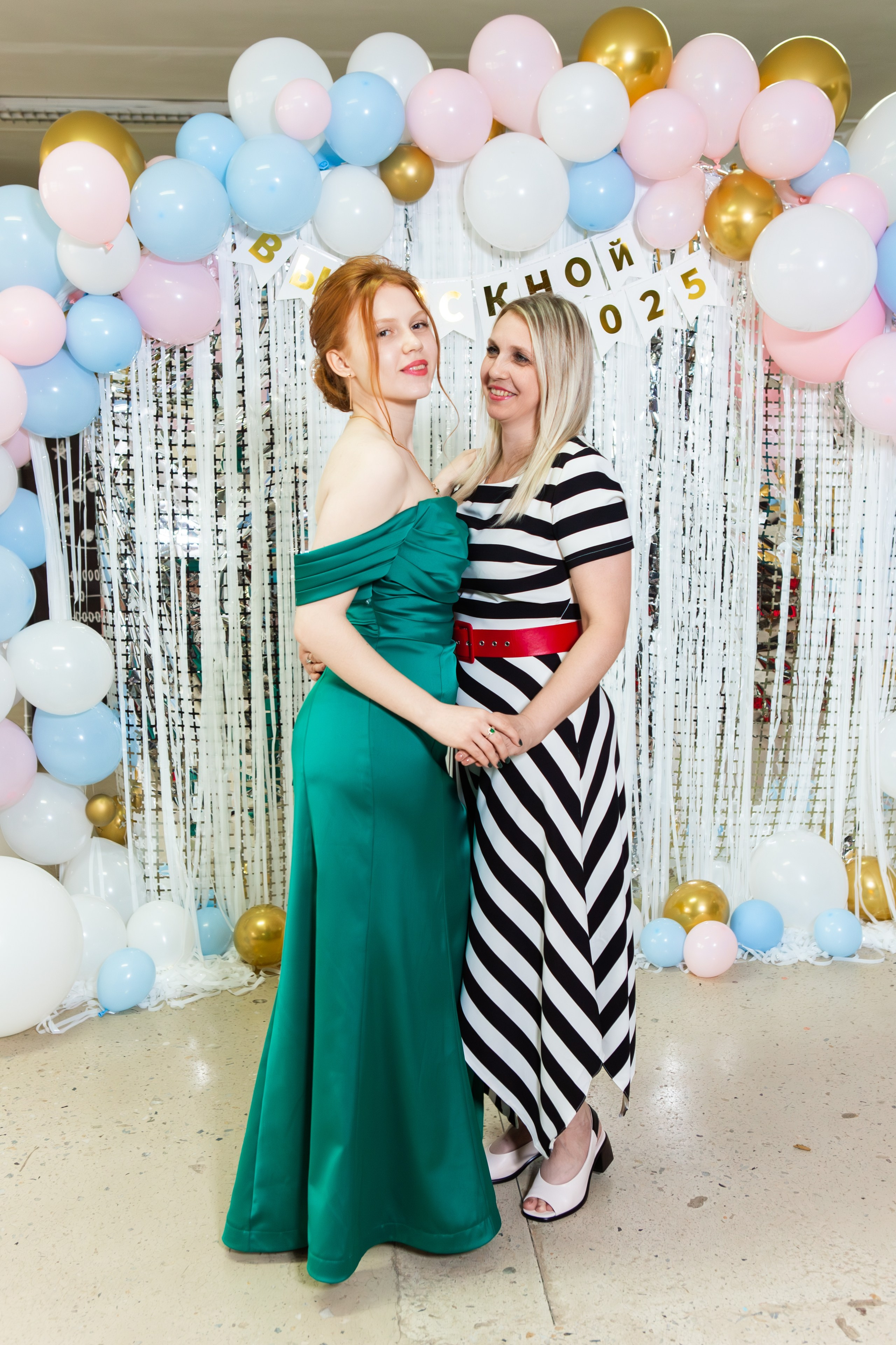 ФОТОСЕССИЯ С РОДИТЕЛЯМИ ВЫПУСКНОЙ 2025 9 ШКОЛА Г.МЦЕНСК. Профессиональный фотограф в Мценске и Орловской области