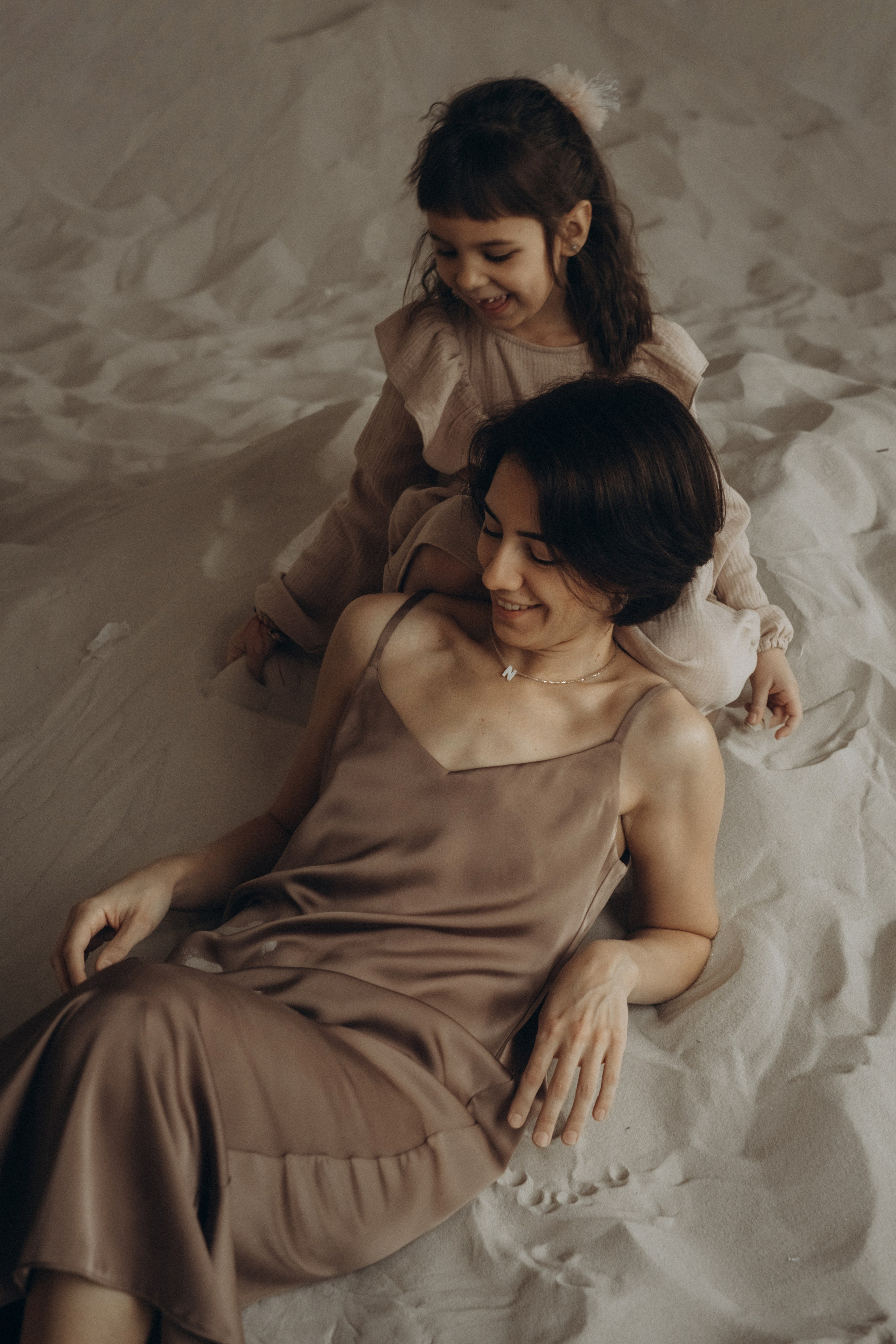 Семейная фотосессия в студии. Семейный и детский фотограф в Санкт-Петербурге