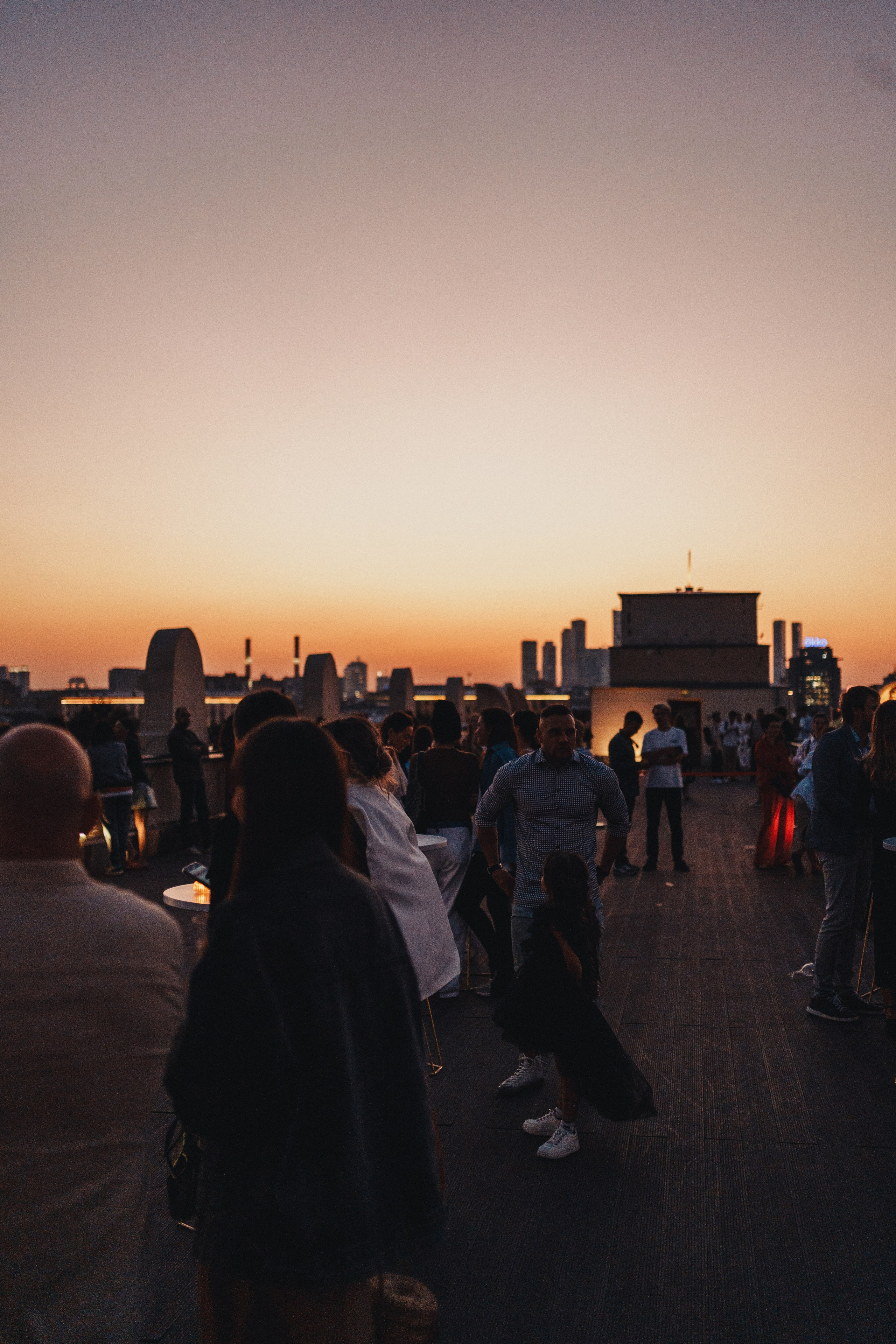 Выставка на крыше Парка Горького. Семейный и детский фотограф и видеограф в Москве, Серпухове и Тарусе Валерия Сорокина