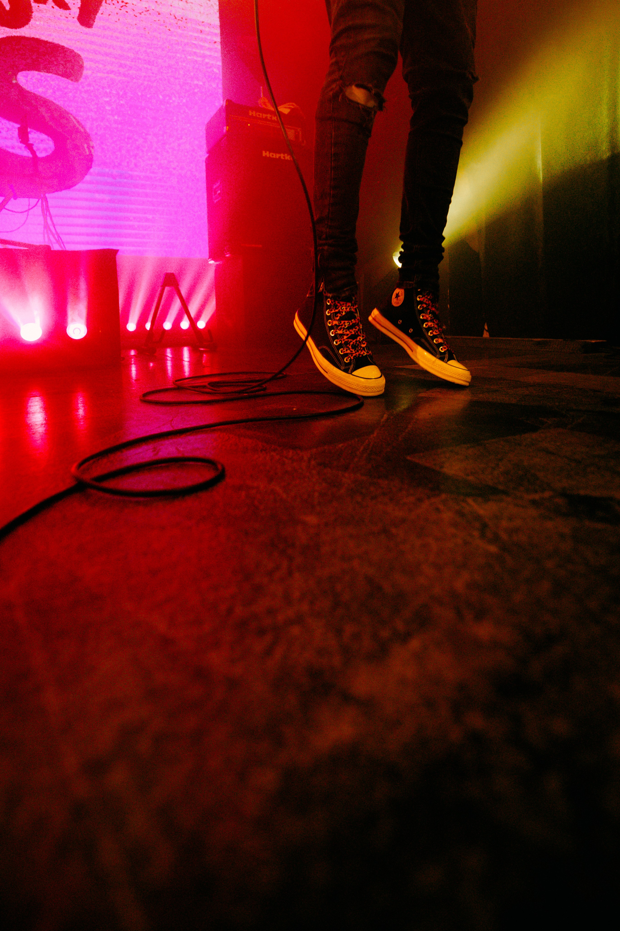 Джинсы тарковского. Фотограф Елена Богачева (lenalena_na_na_na)