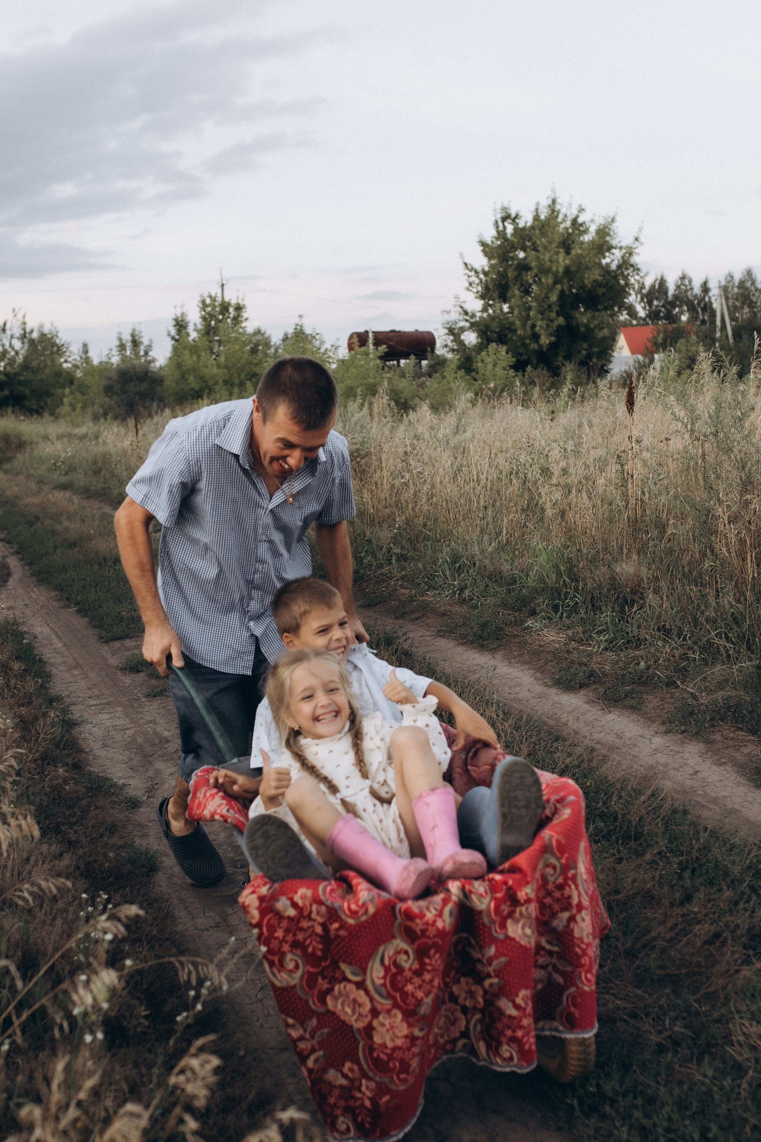 Папа и дети. Семейный фотограф lifestyle в Новосибирске Елена Шпилевая