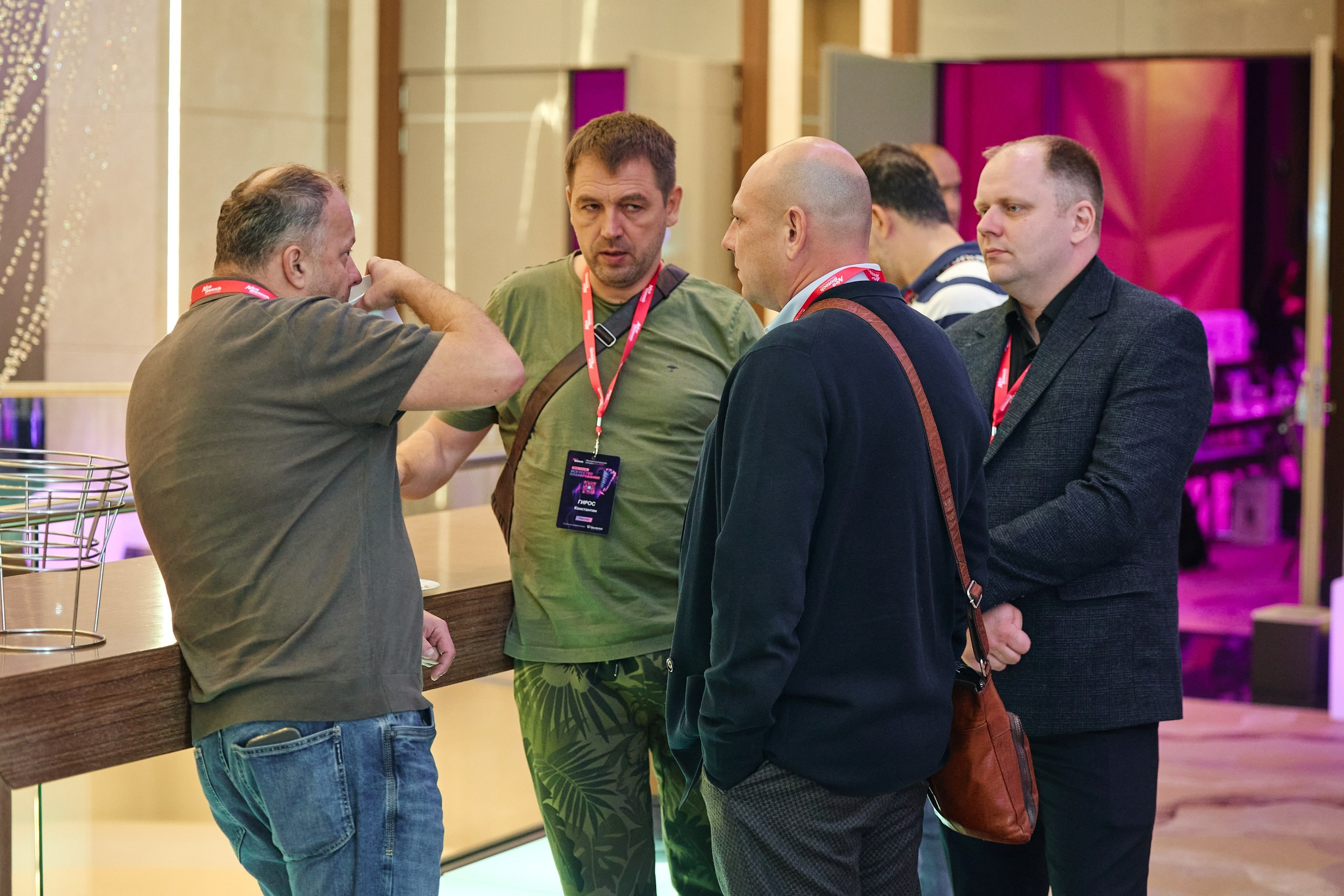 Конгресс имплантологов Neo Biotech 2025. Антон Артюшин, портретный фотограф. Москва