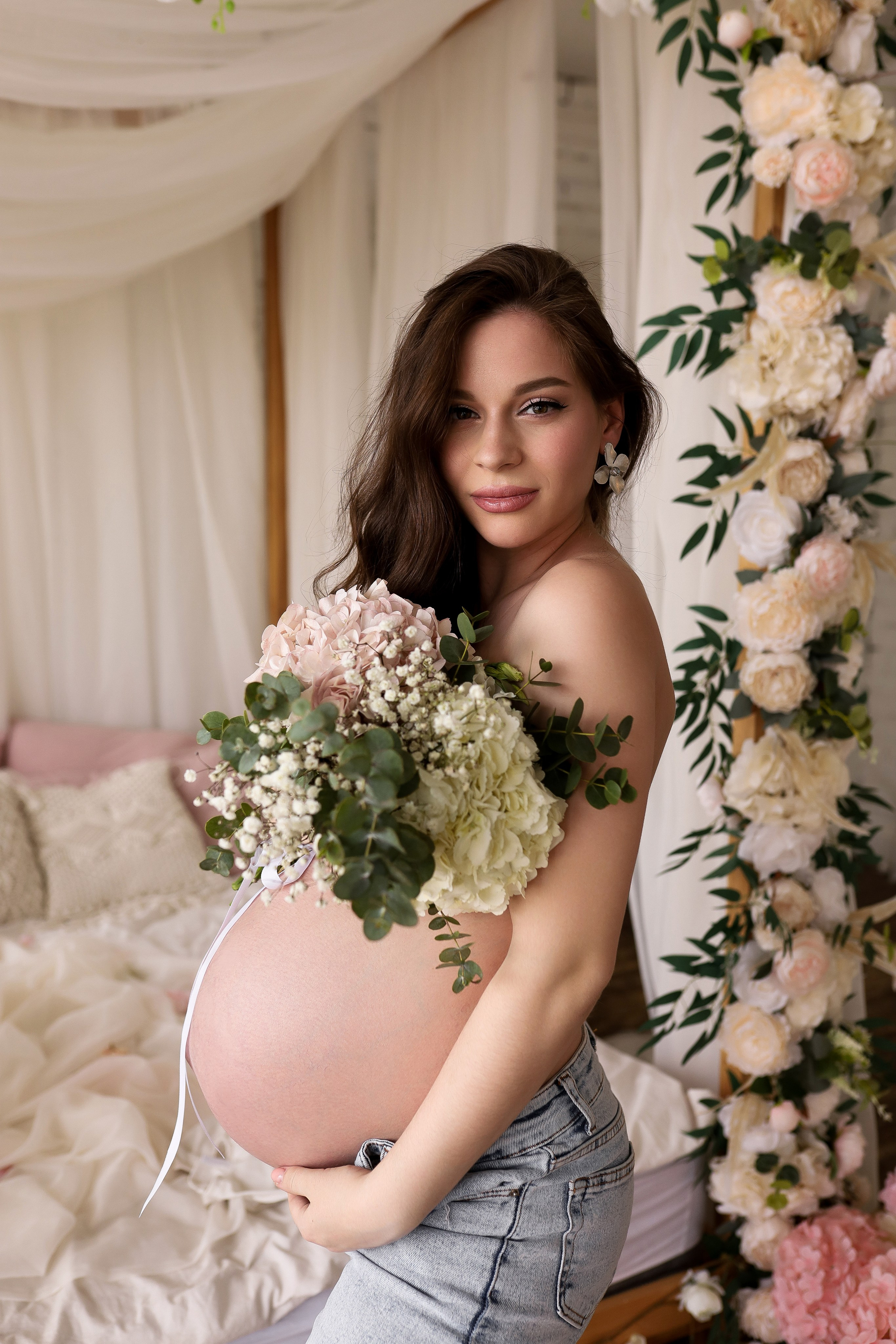 Елена в ожидании. ФОТОГРАФ ХАБАРОВСК АНАСТАСИЯ РАЧЕНКОВА