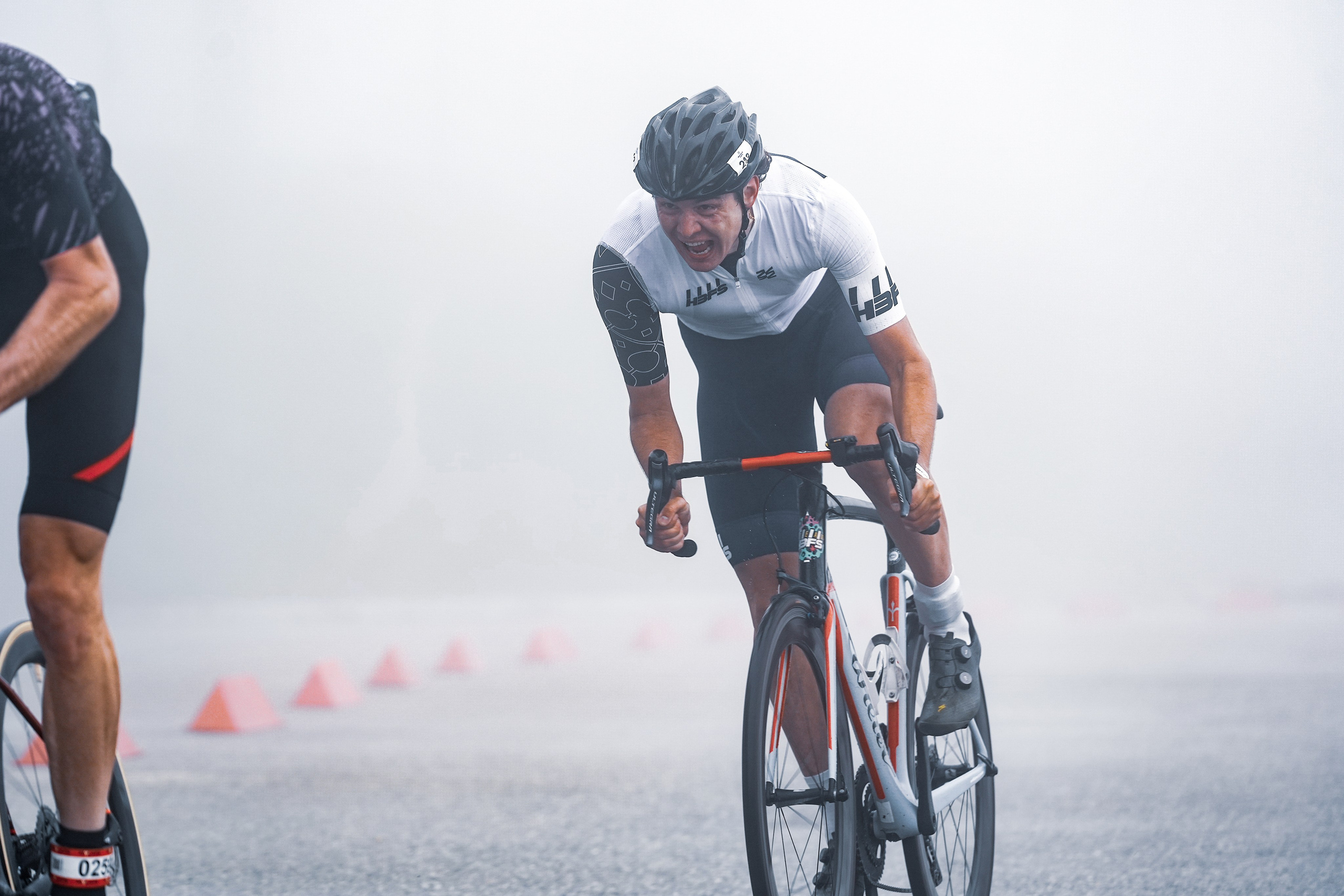 Велогонка «Три горы» на курортах горного кластера Красная Поляна. Репортажный фотограф в Красной Поляне и Сочи Павлюченко Екатерина