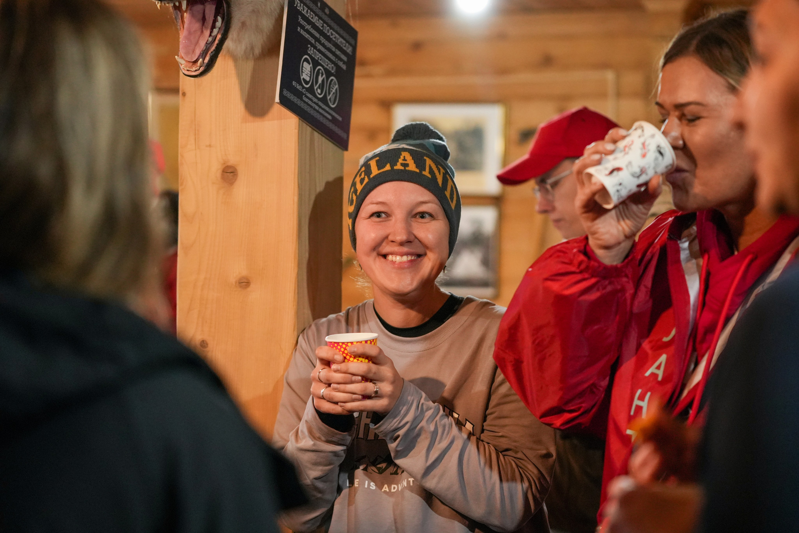 MICE мероприятие — хайкинг на курорте Роза Хутор. Репортажный фотограф в Красной Поляне и Сочи Павлюченко Екатерина