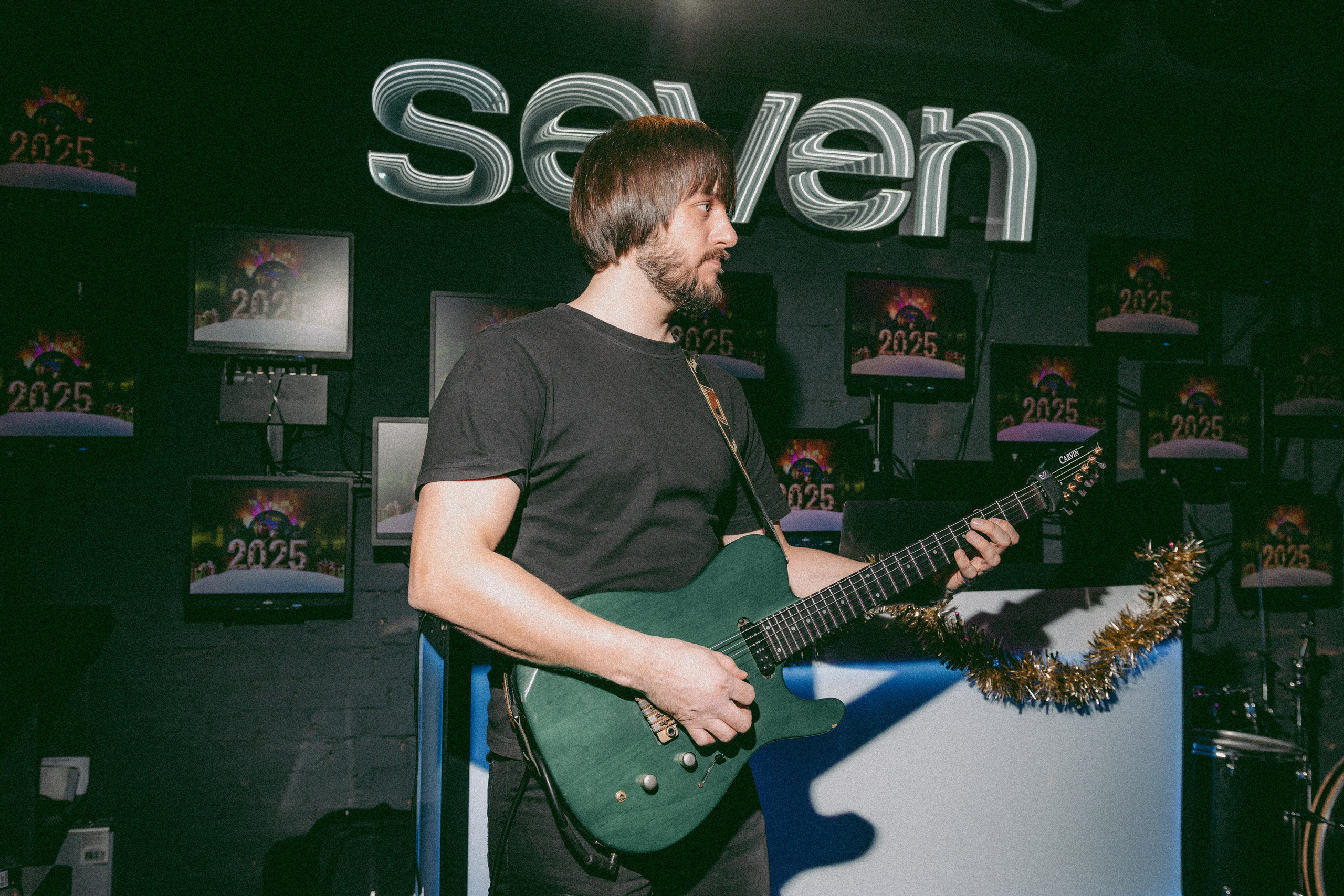 SEVEN bar — New Year