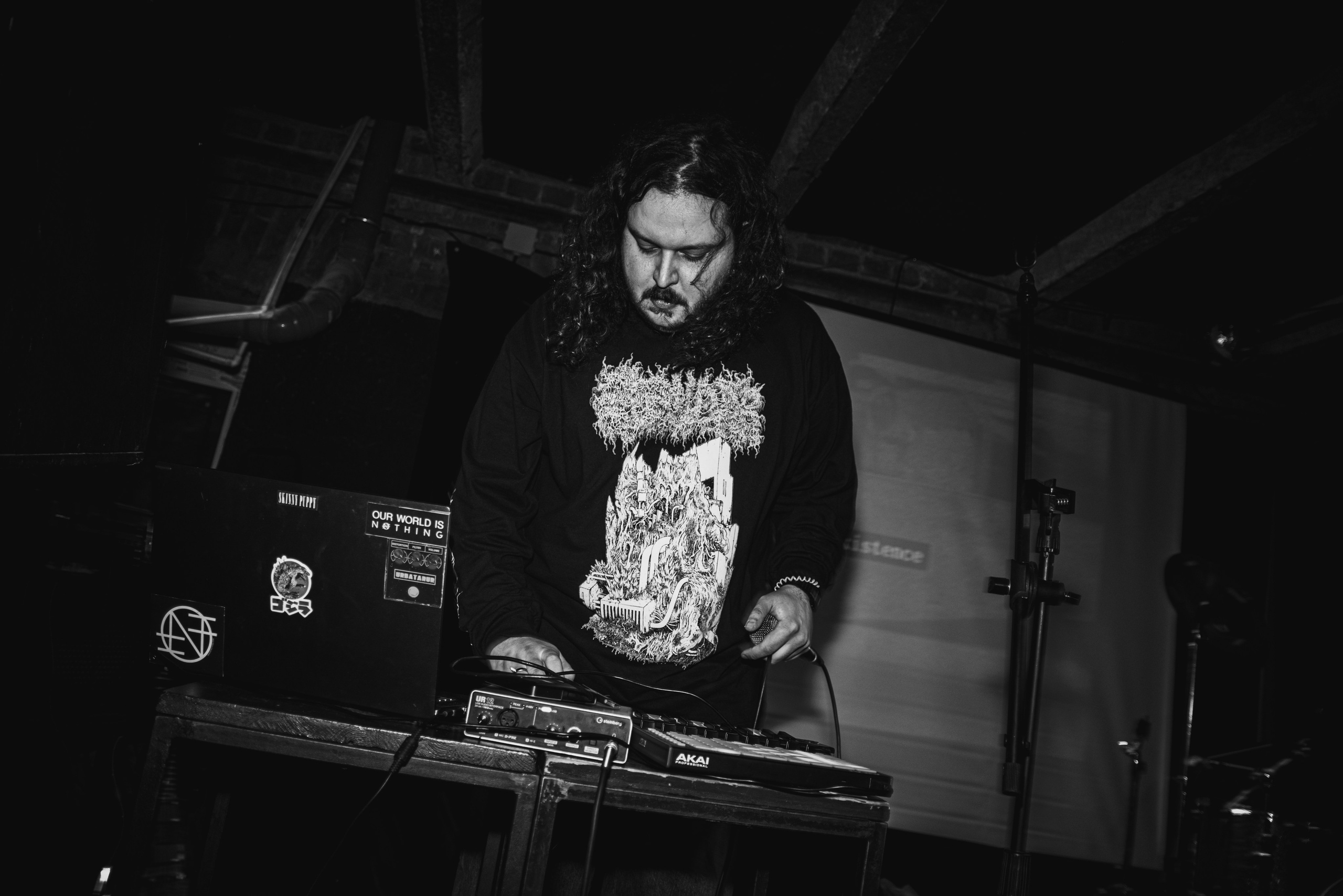 Lowfloor & Smyčka & Supruga 30.10.2025. Репортажный фотограф в Москве Legiodot