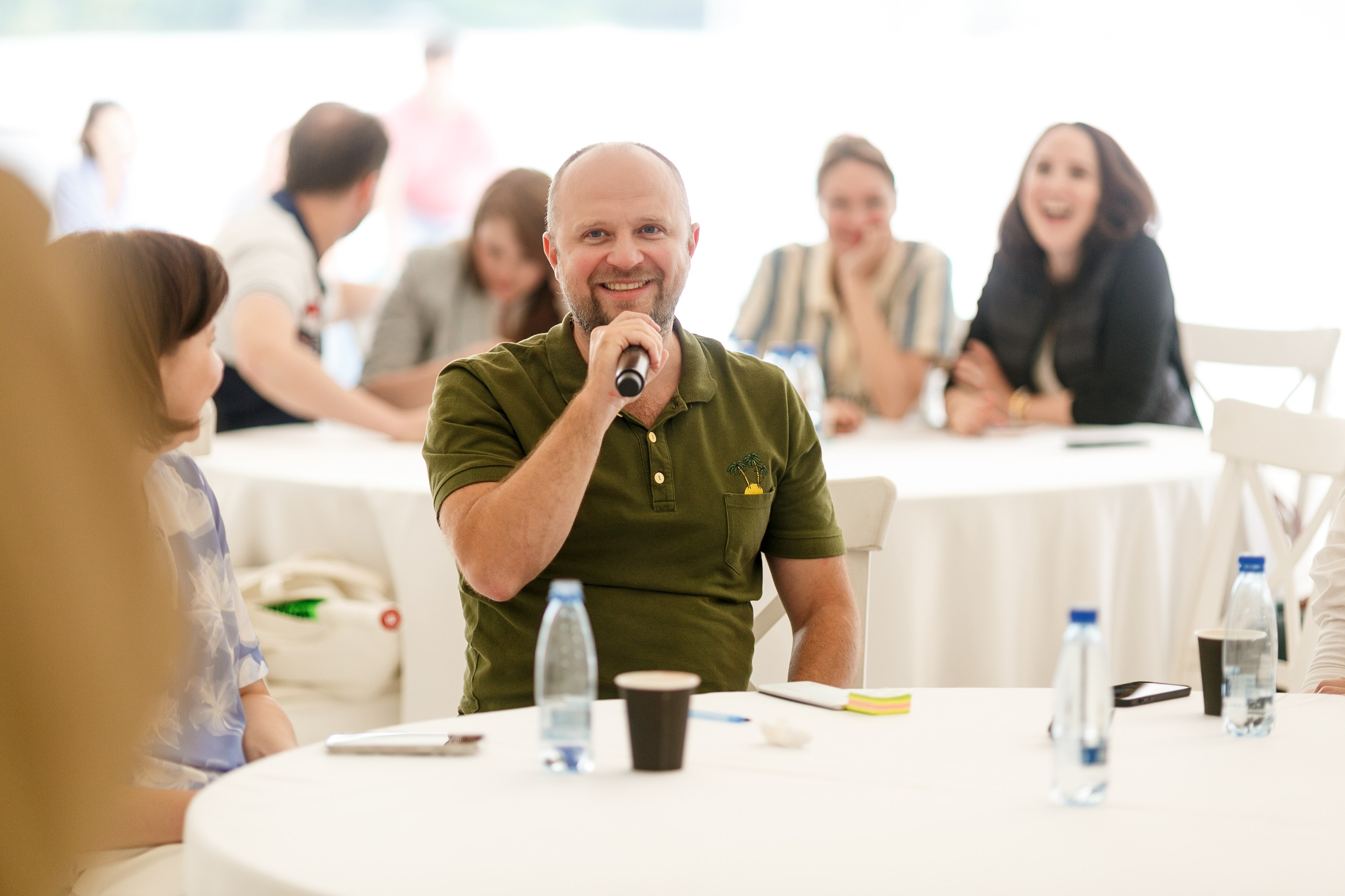 Выездной коучинг на берегу Строгинской поймы. Репортажный фотограф Борис Геер