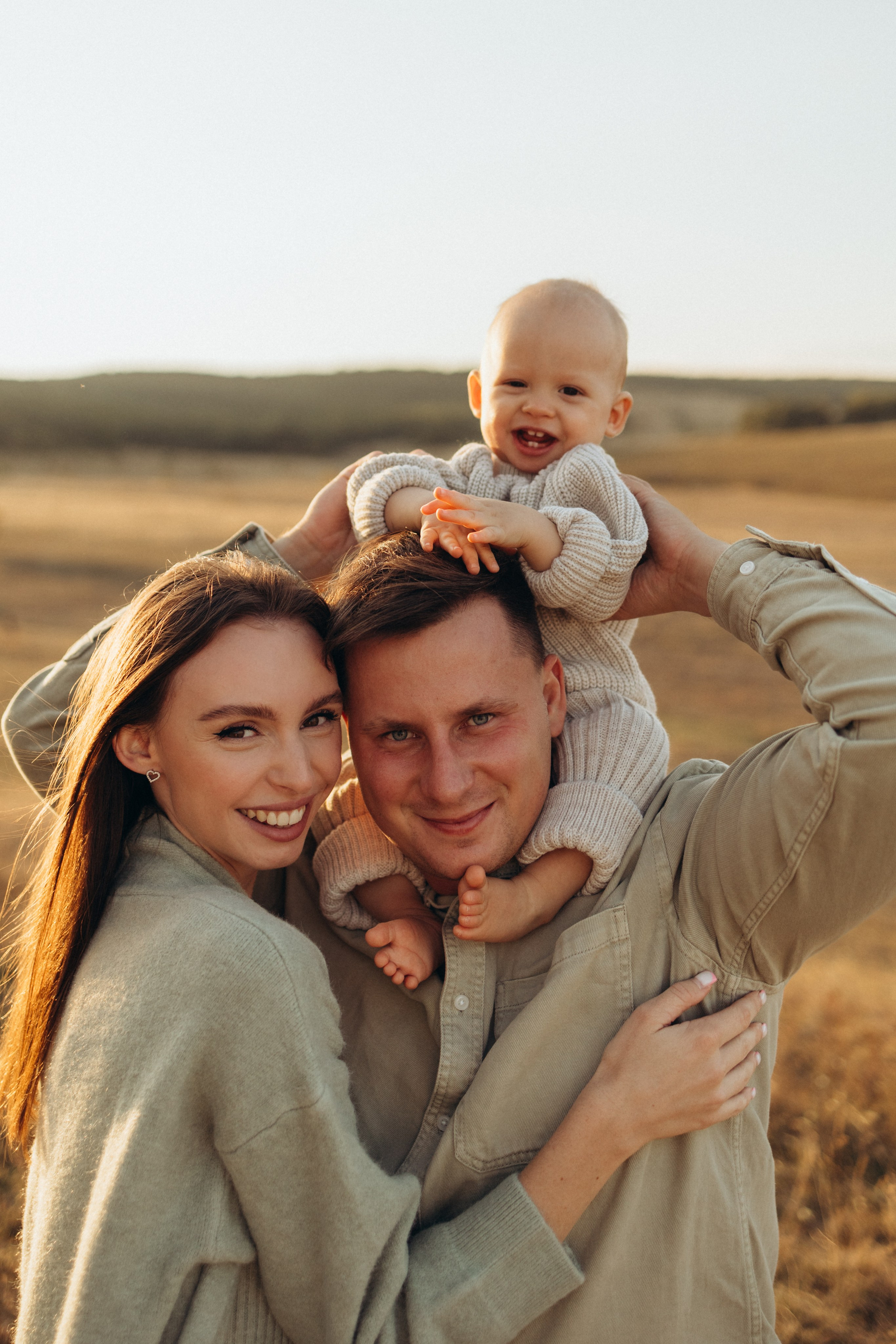 Семейные на природе. Семейный фотограф и видеограф Наумова Анна