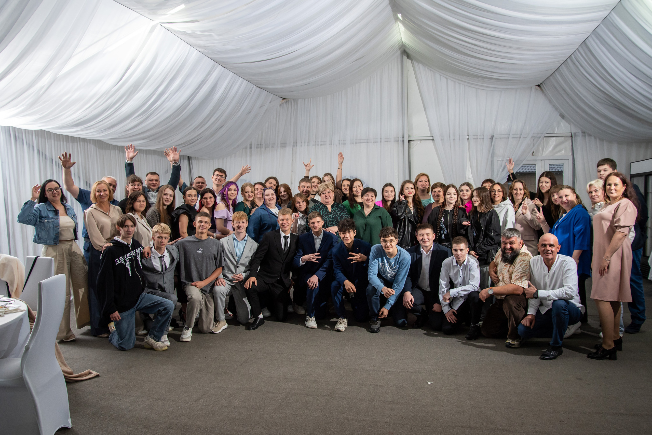 Школьные выпускные. Фотограф Мальцева Евгения