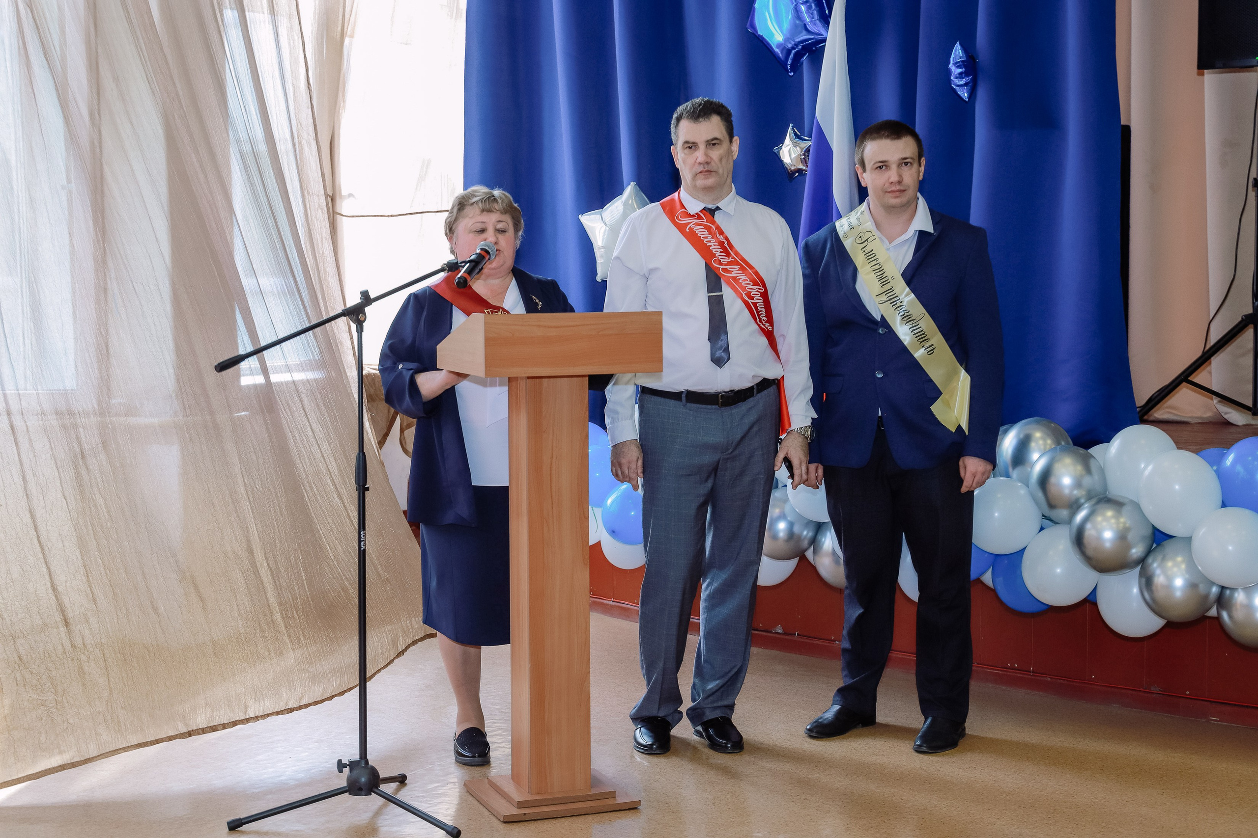 Последний звонок 9 кл № 26. Фотограф Юлия Мальцева