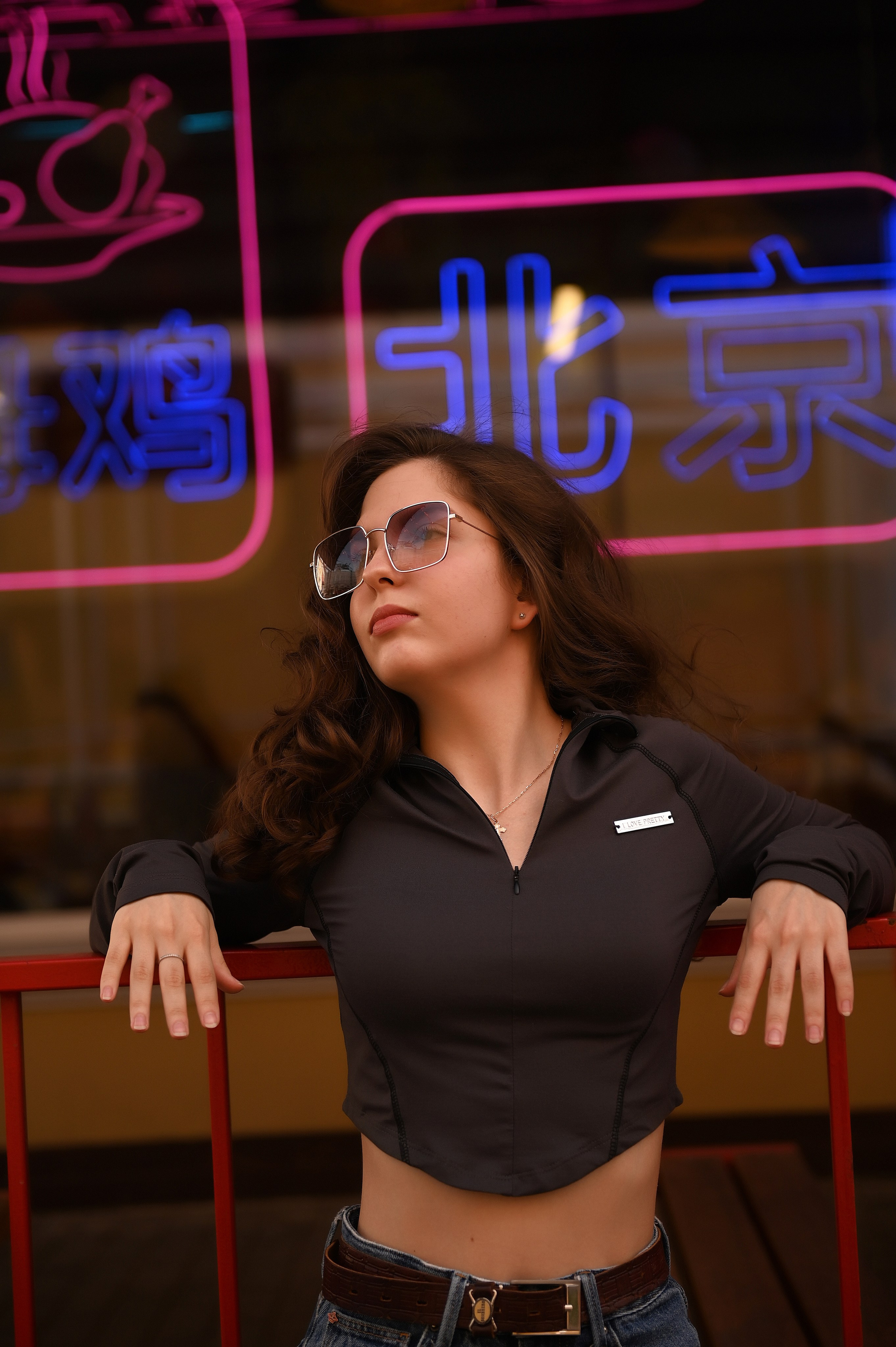 Индивидуальная прогулочная в городе. Свадебный, семейный, детский, контент фотограф в Омске Максим Ильин