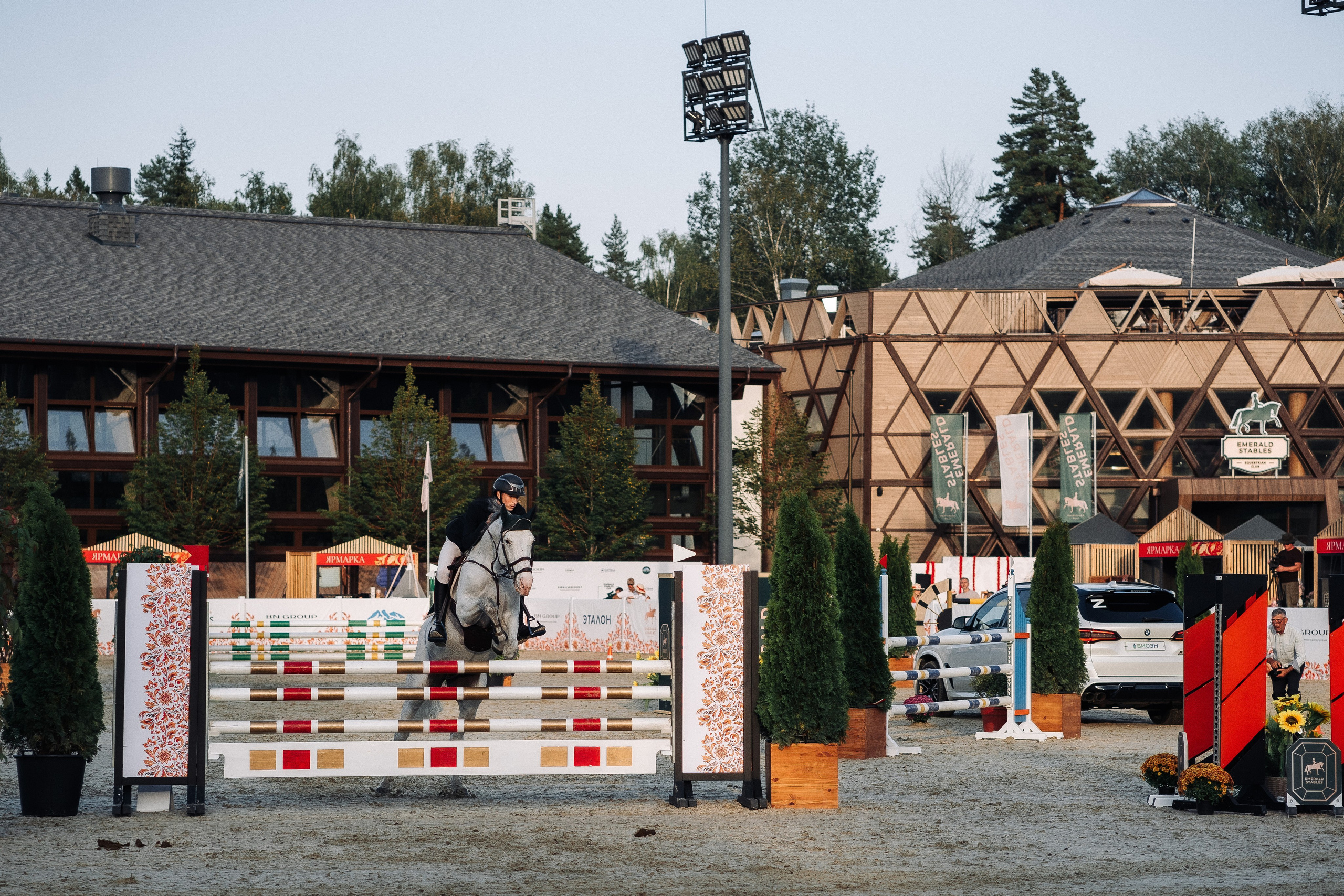 Конкур По-Русски в Emerald stables. Свадебный и семейный фотограф в Москве и МО Геннадий Туманцев