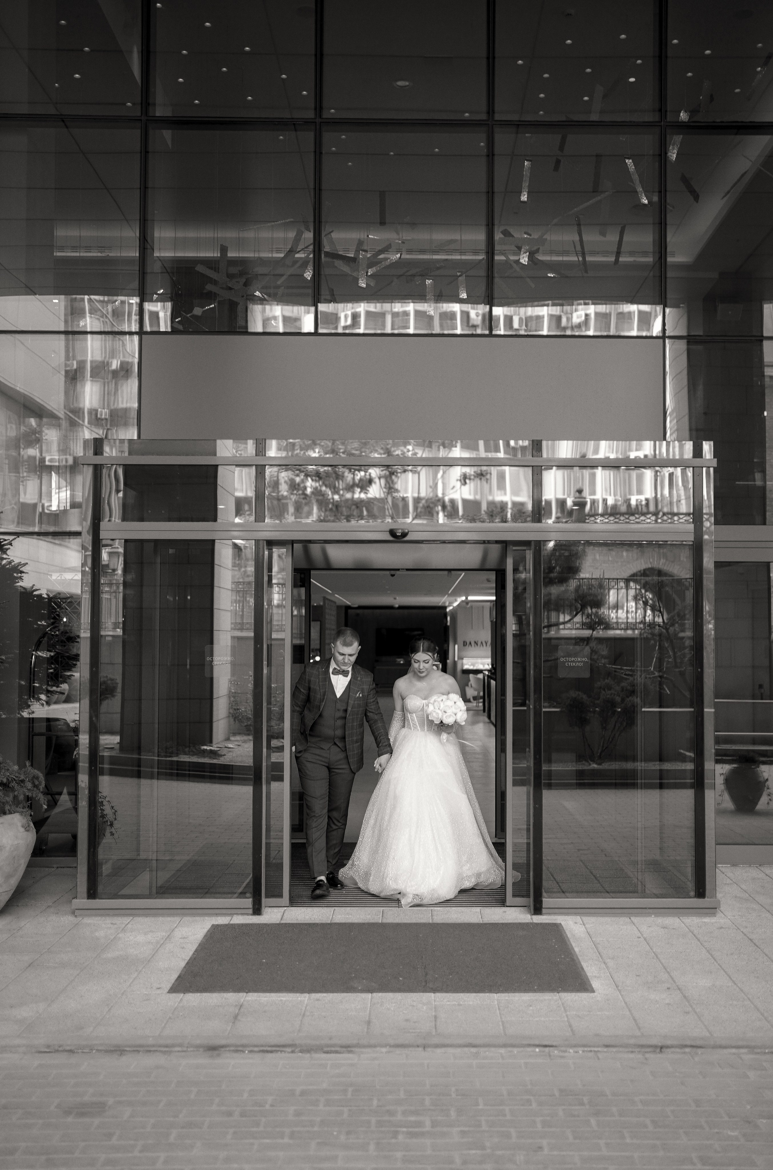 Свадебная фотосессия в отеле Хаятт. Свадебный фотограф в Ростове-на-Дону. Таинство Крещения и Венчания, семейные фотосессии. Алёна Чёботова