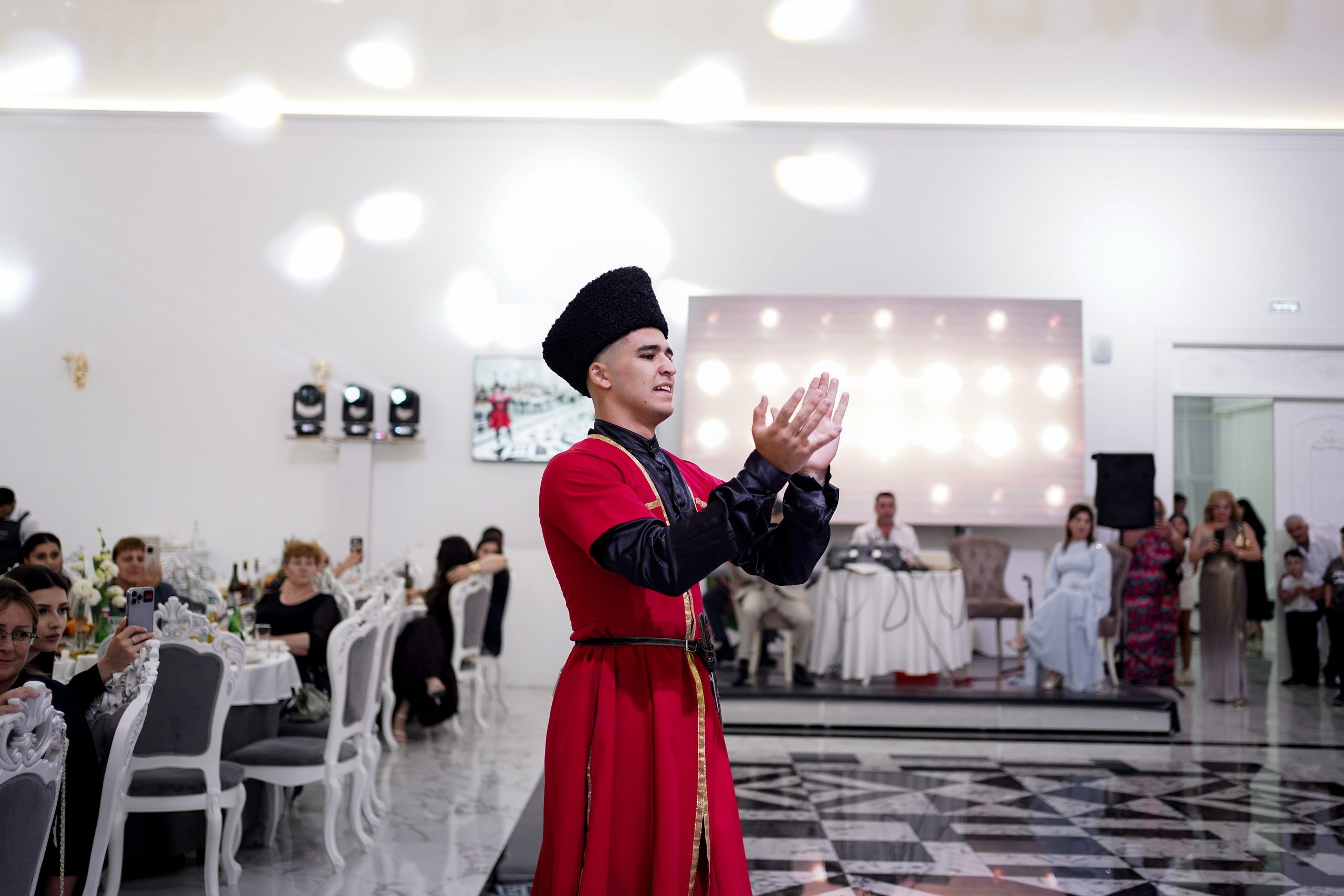 Армянский банкет. Свадебный фотограф в Ростове-на-Дону. Таинство Крещения и Венчания, семейные фотосессии. Алёна Чёботова