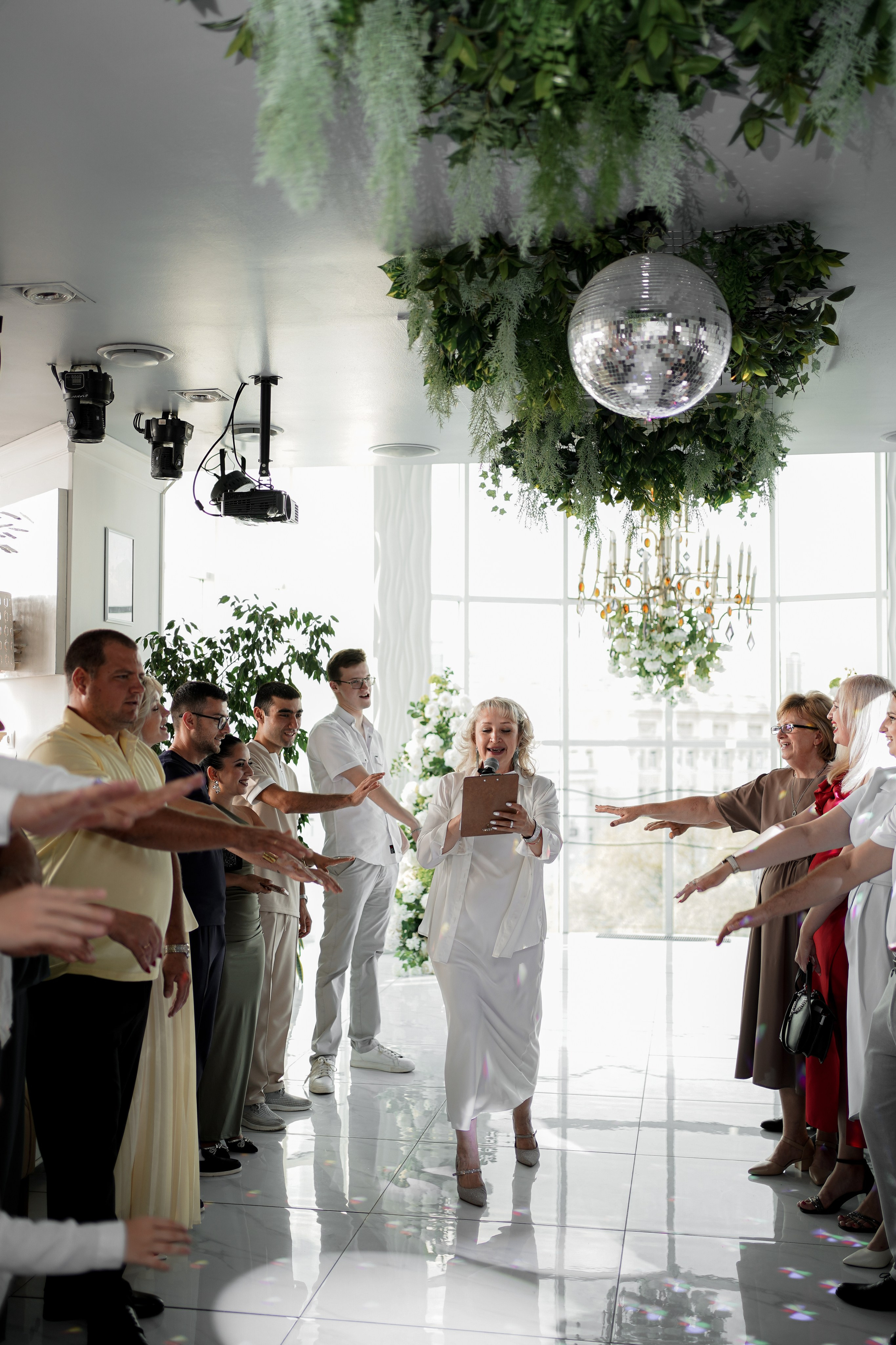 Банкет в ресторане «Европа». Свадебный фотограф в Ростове-на-Дону. Таинство Крещения и Венчания, семейные фотосессии. Алёна Чёботова