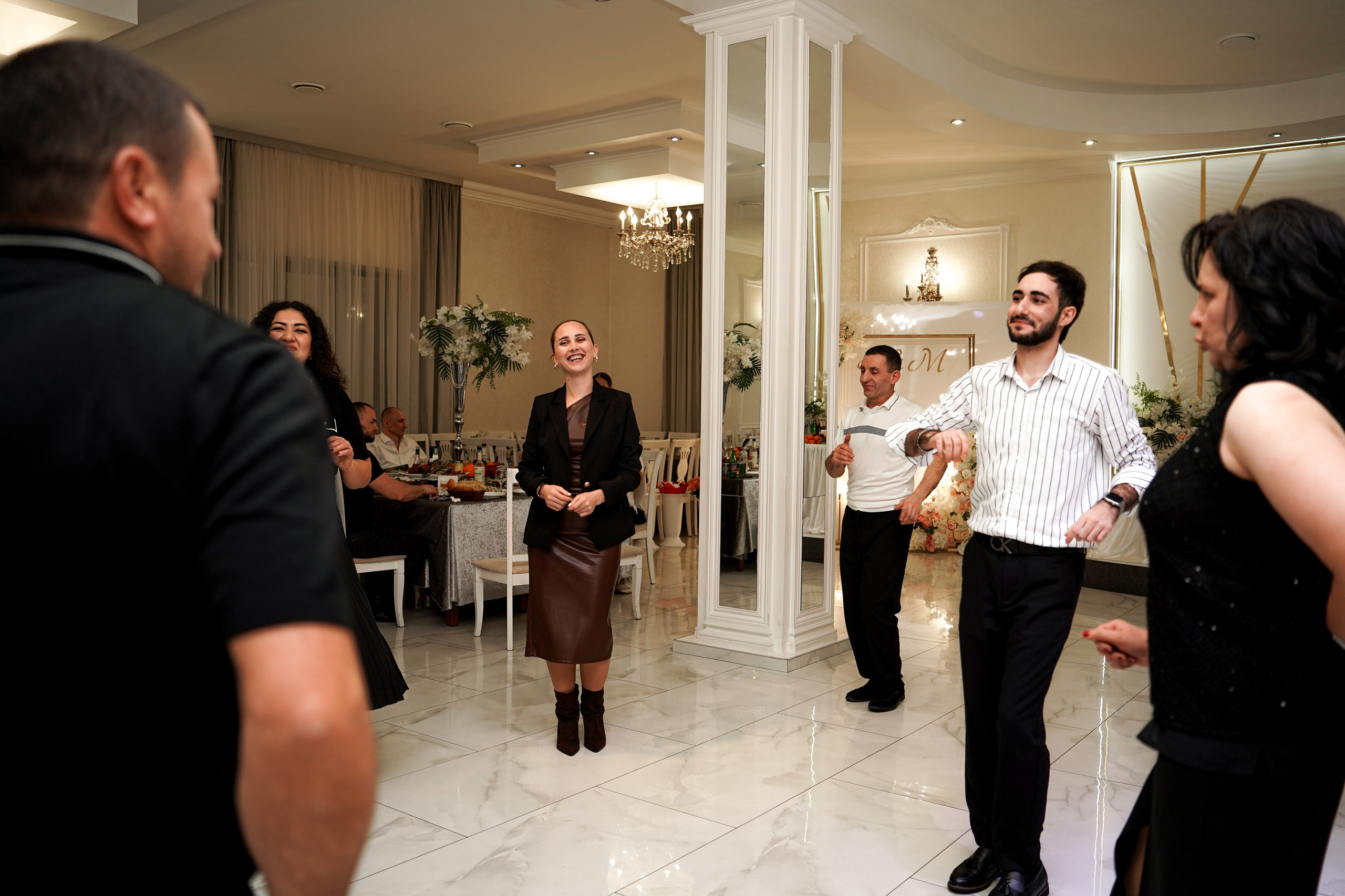 Сватовство. Свадебный фотограф в Ростове-на-Дону. Таинство Крещения и Венчания, семейные фотосессии. Алёна Чёботова