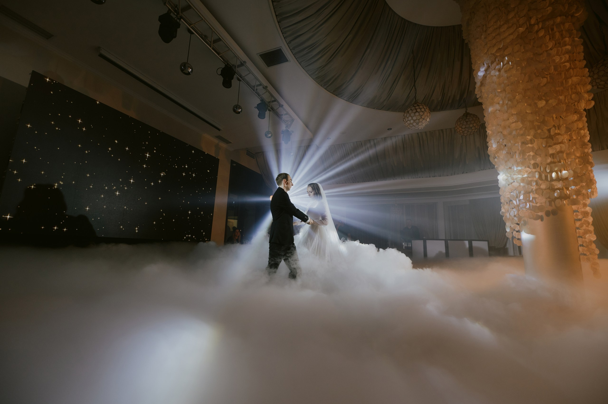 Эстетичные и тёплые свадьбы — ДЕЙЗИ. Студия событий ДЕЙЗИ. Организация мероприятий. Свадебное агентство в Ростове-на-Дону. Свадебный организатор. Организация свадьбы под ключ