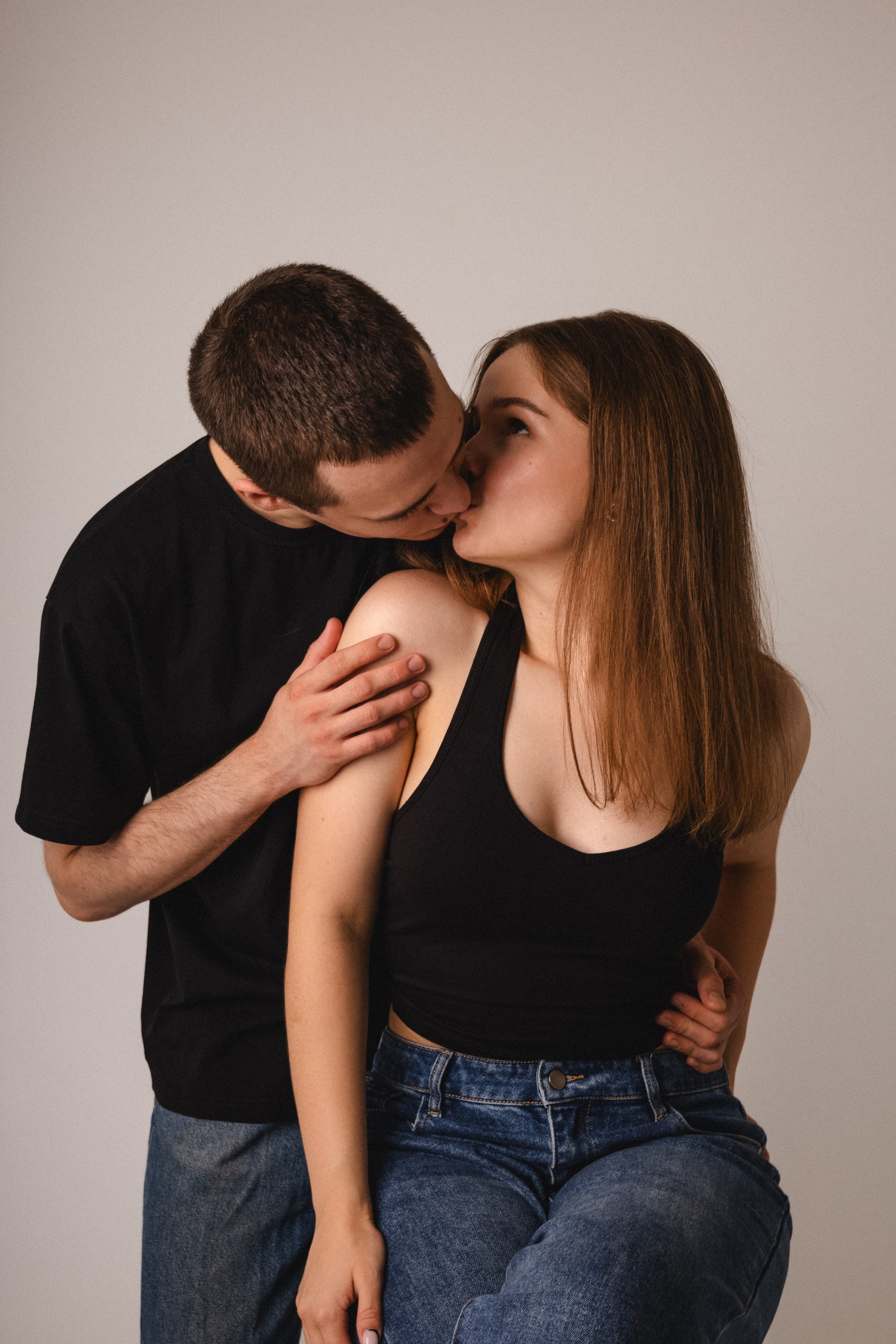 В студии. Главная