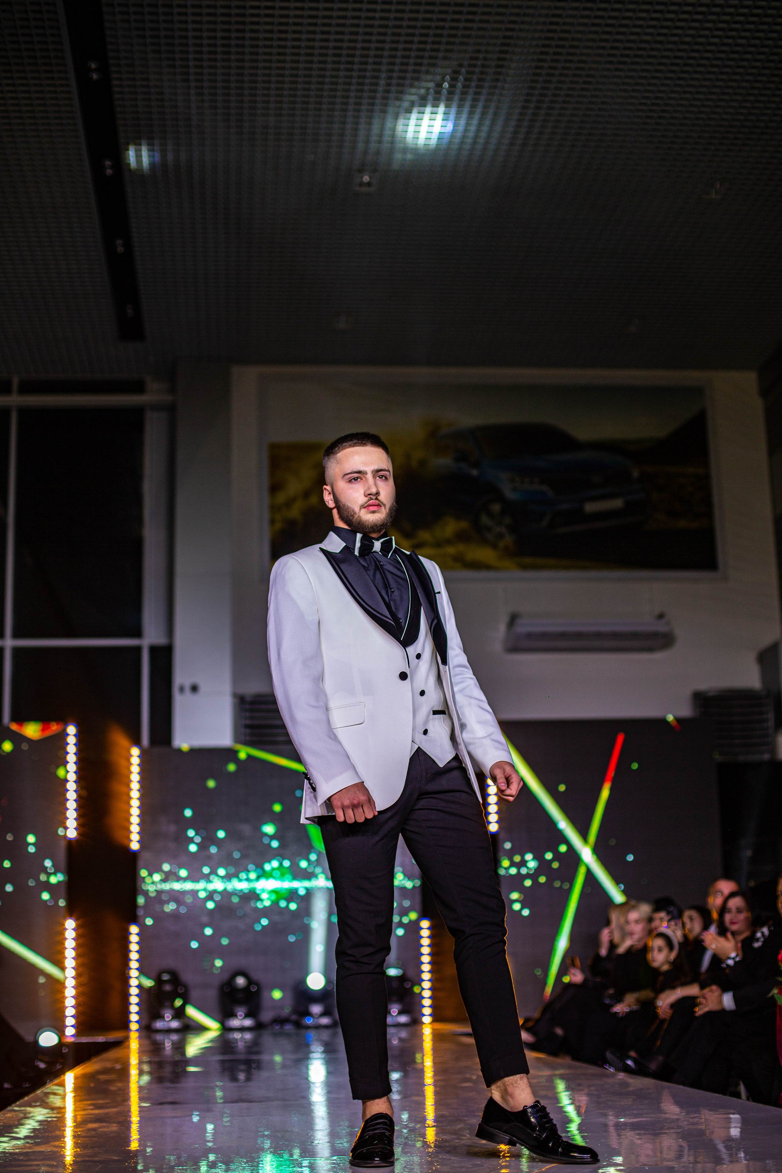 Crimean Tatar fashion show «Urba fashion day». Beye Shevkiyeva Photography