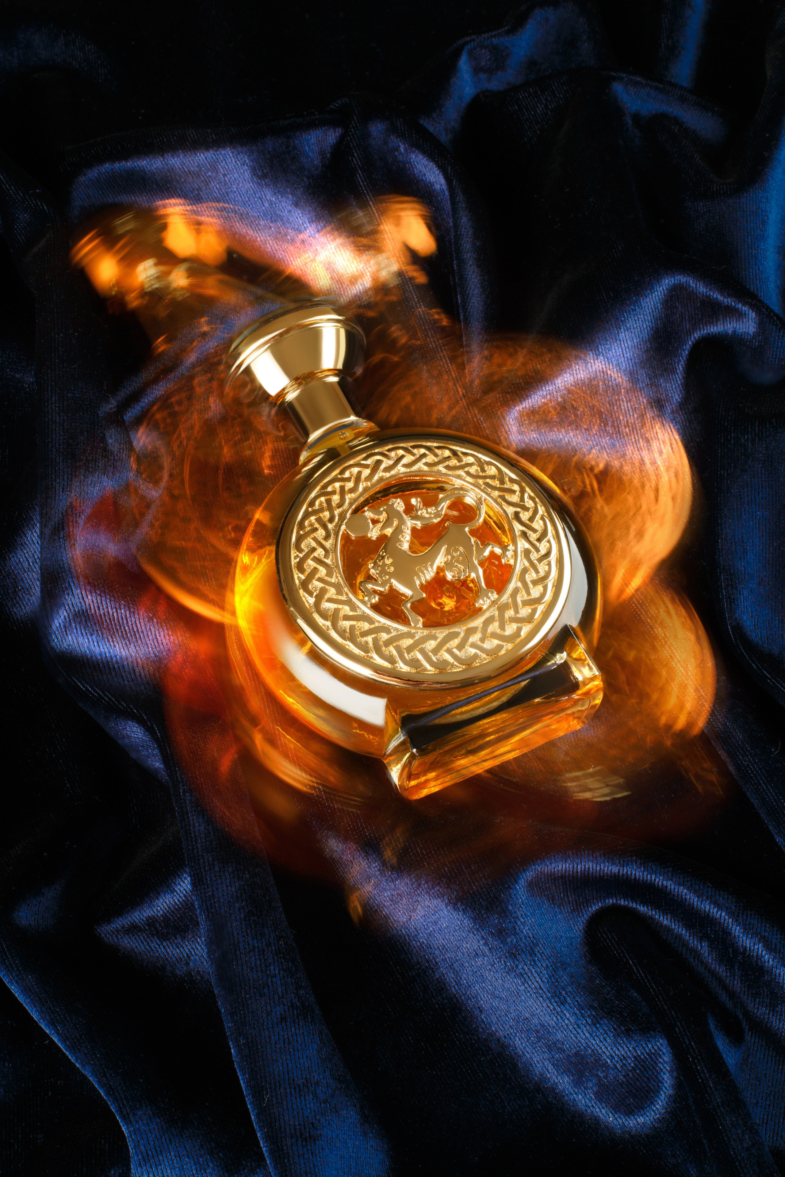 Художественная обработка парфюмов | Студия SVITHART