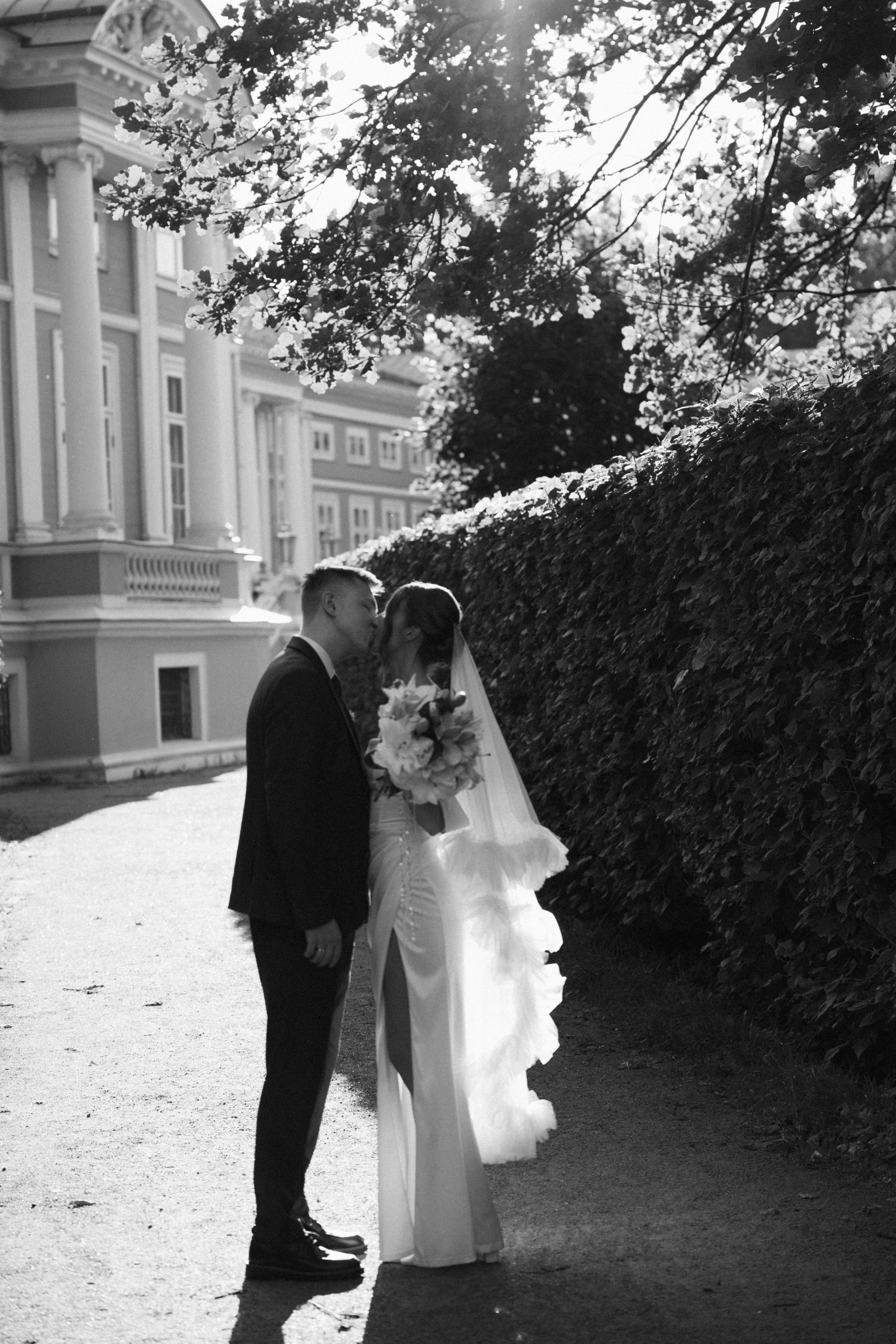 Анна и Никита | от. Twelve + Кусково + банкет. Свадебный фотограф Москва Анастасия Храмова