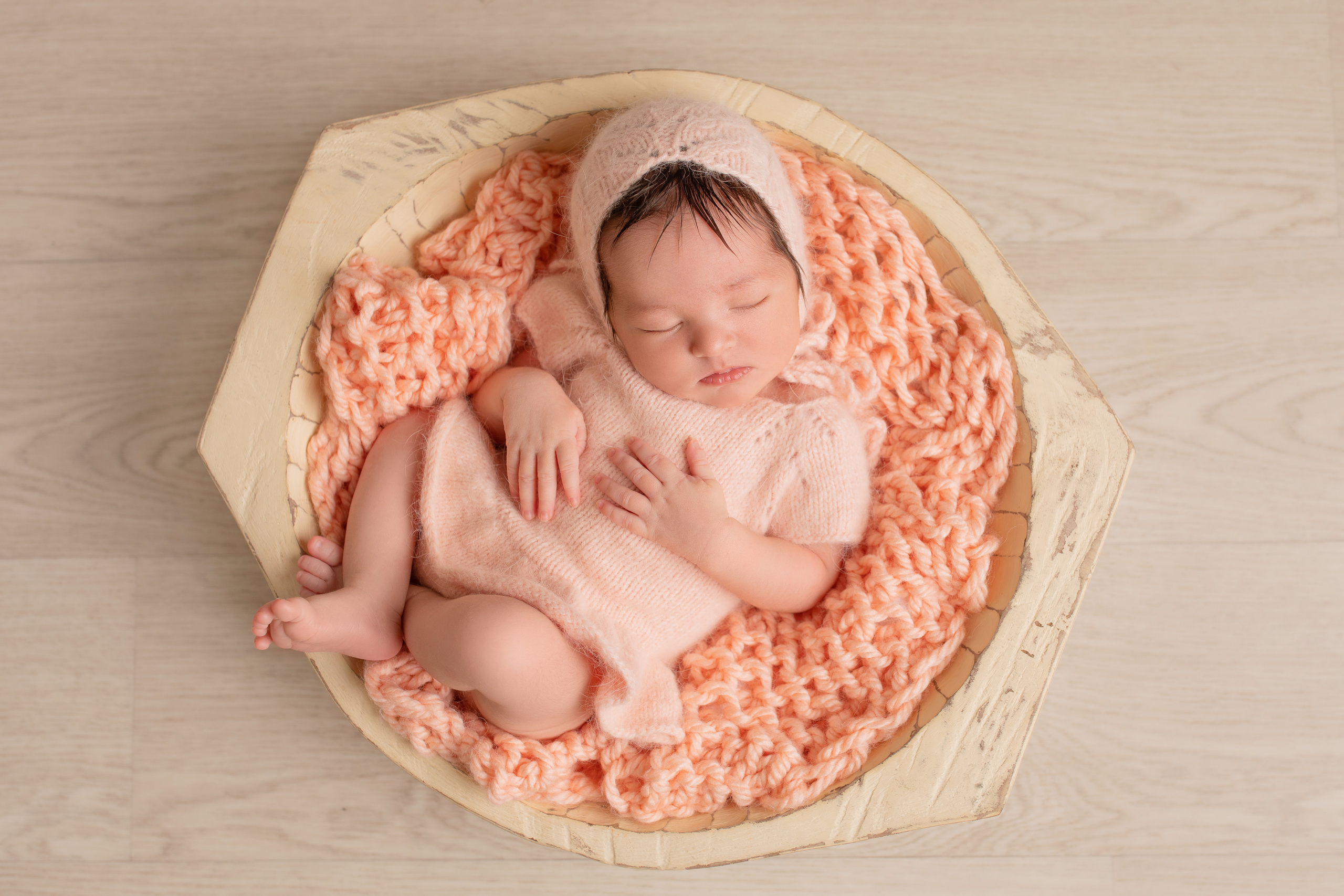 Фотосессия новорожденного Хабаровск. Фотограф новорожденных и беременности в Хабаровске Варвара Титаева