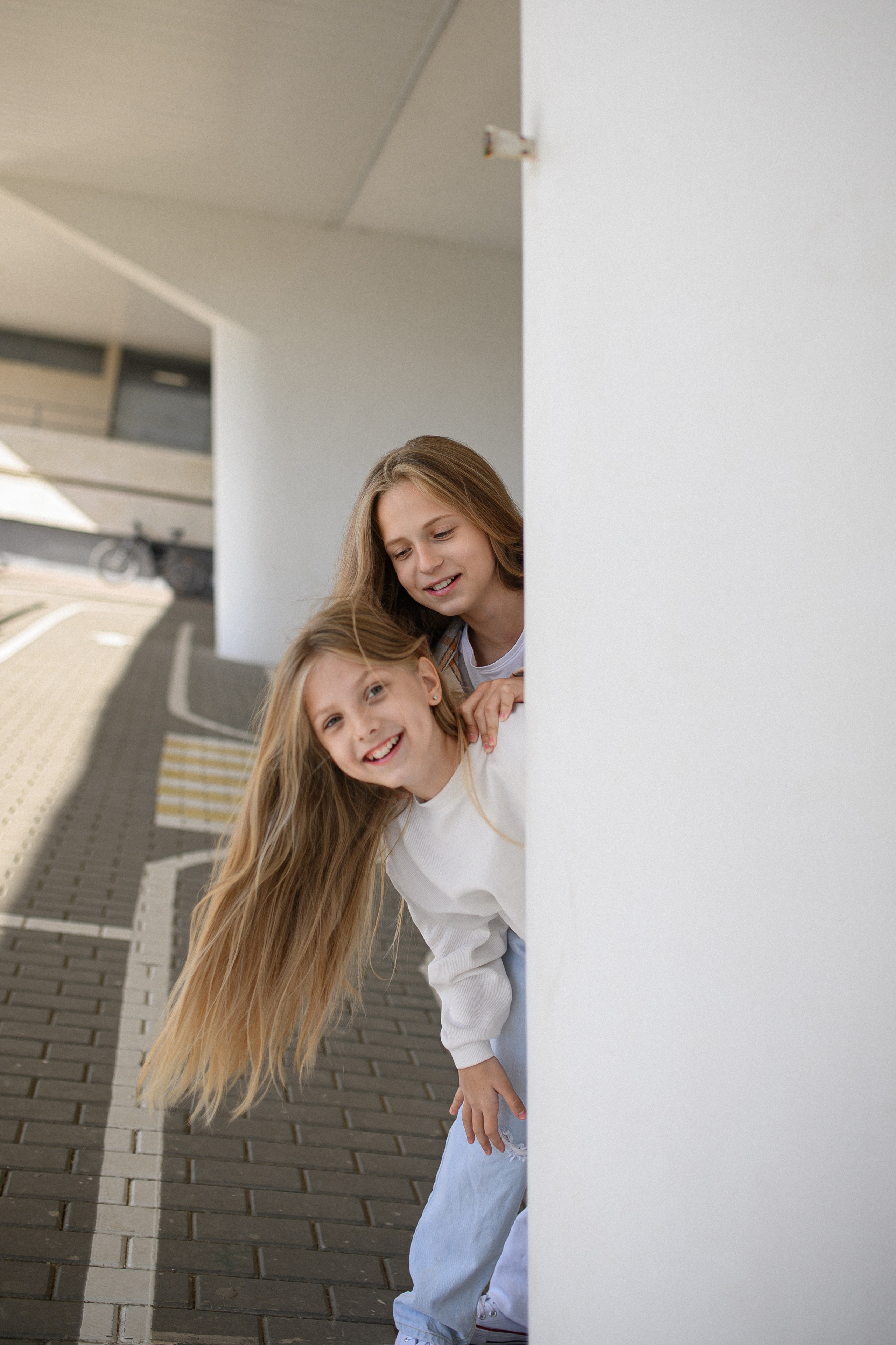 Марина и девочки. Www.ostermiller.ru