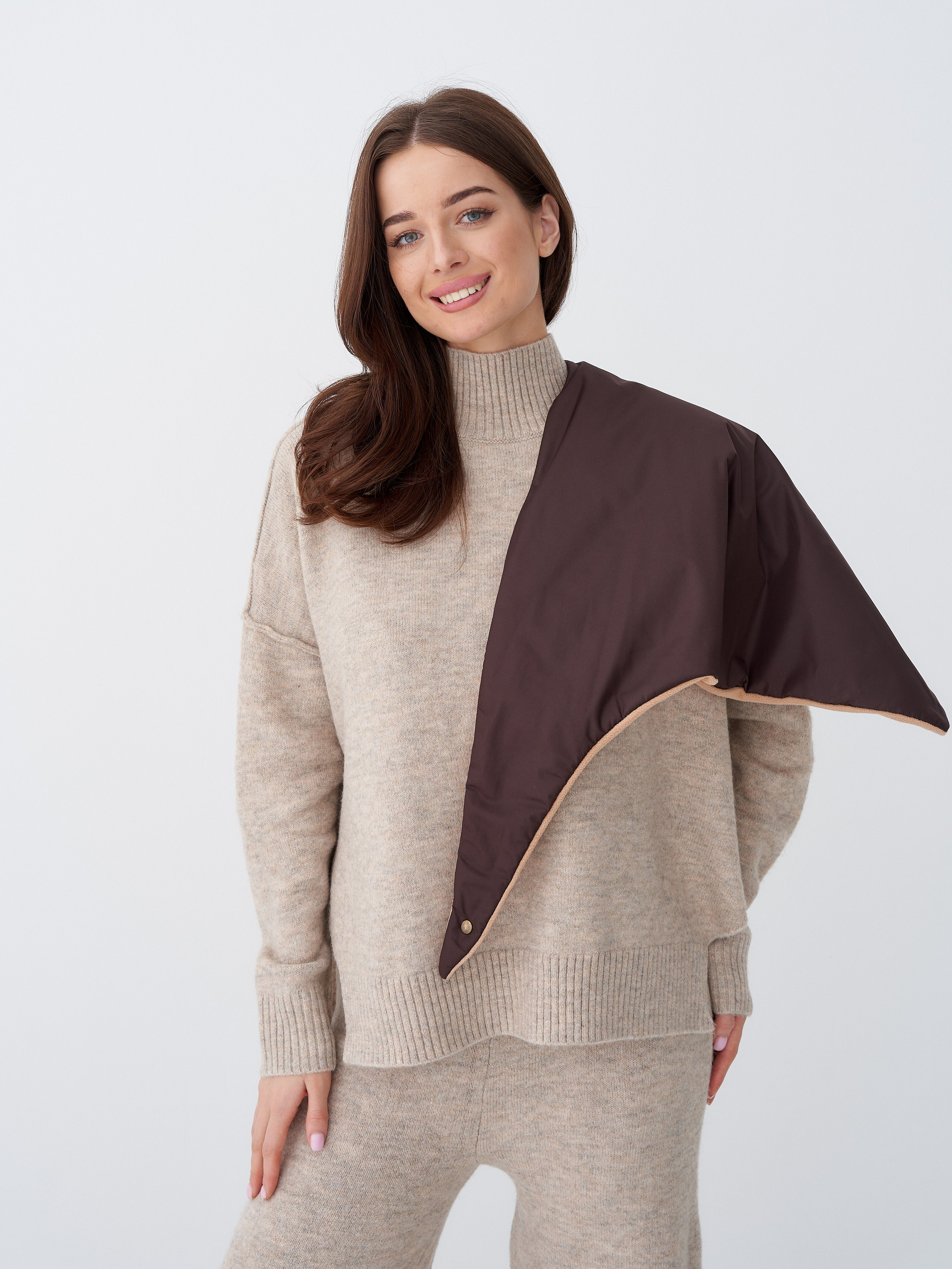 Оля. Контент для маркетплейсов и соцсетей. Фото и видео съемка