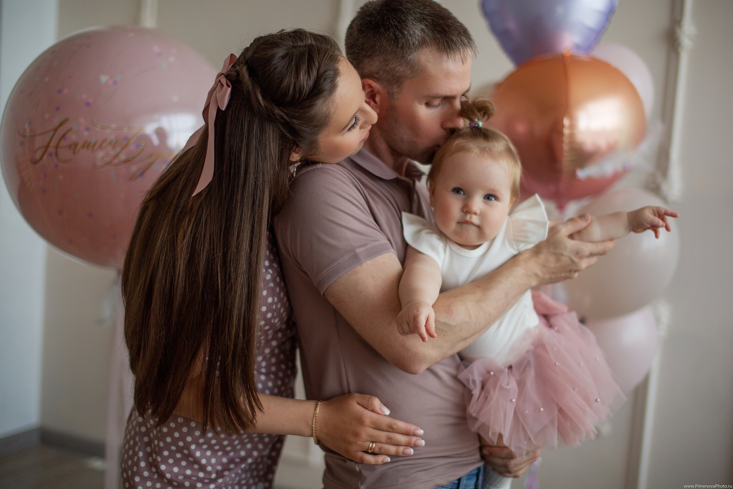 День Рождения Ксении, 1 год. Семейный и детский фотограф в Петрозаводске