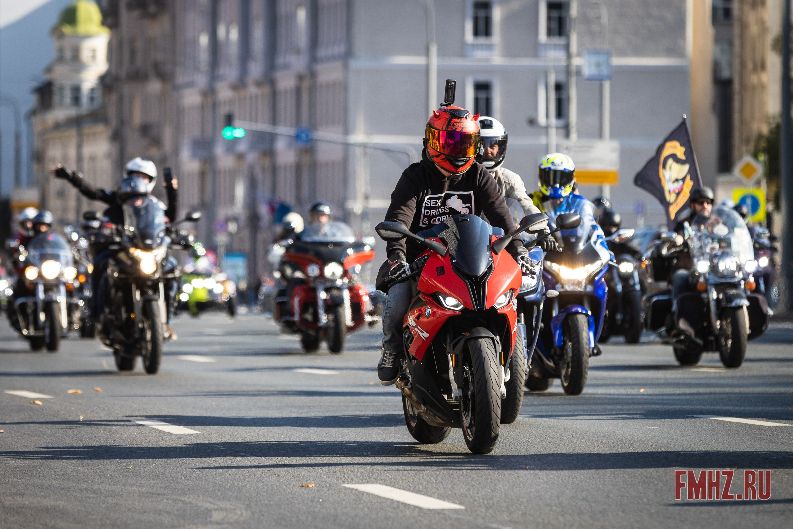 Закрытие Мотосезона 2023 на проспекте Академика Сахарова. Фотограф Владимир Охрименко