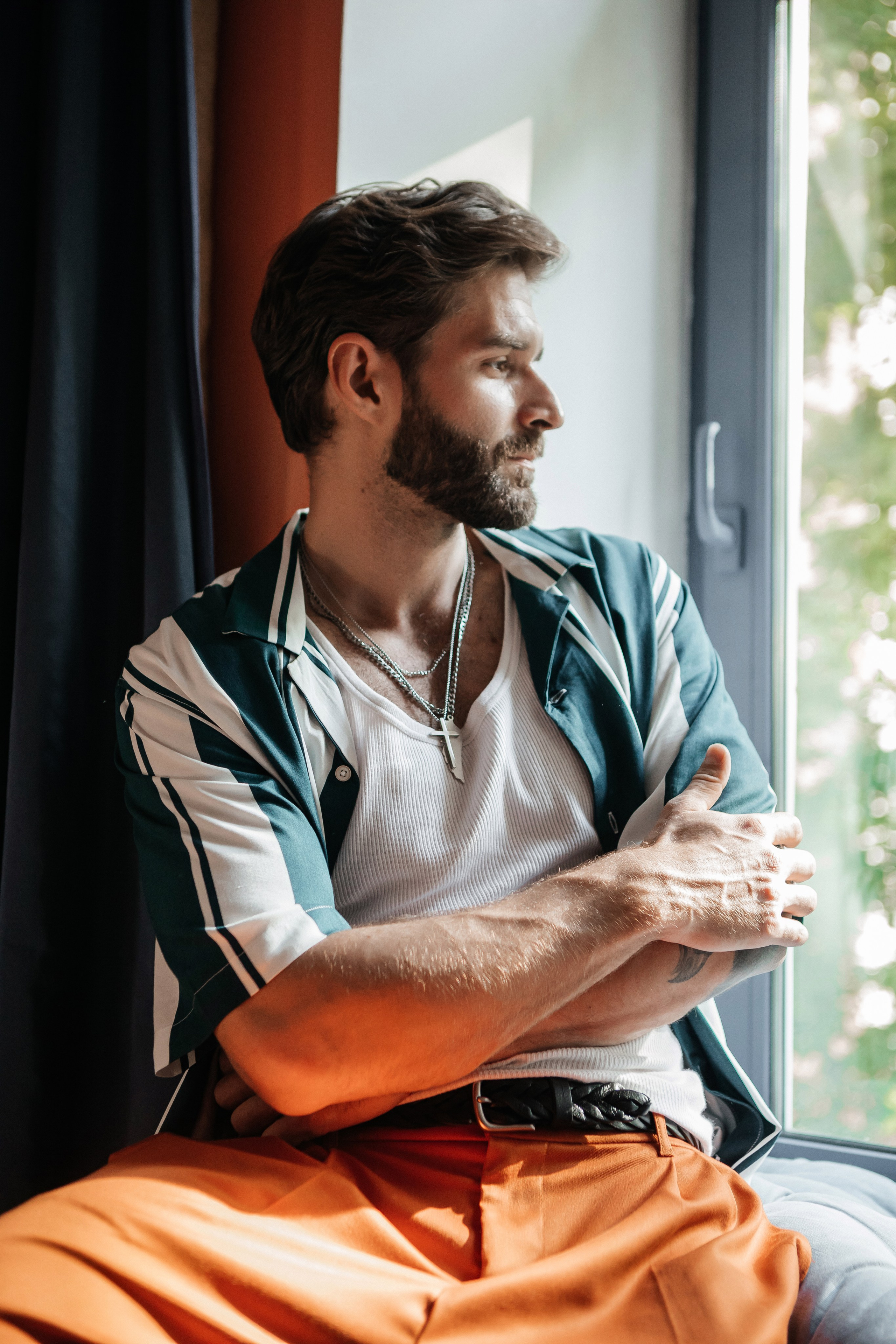 Мужской портрет «мысли не дают мне покоя». Свадебный и семейный фотограф Ибрагимова Мария из Екатеринбурга