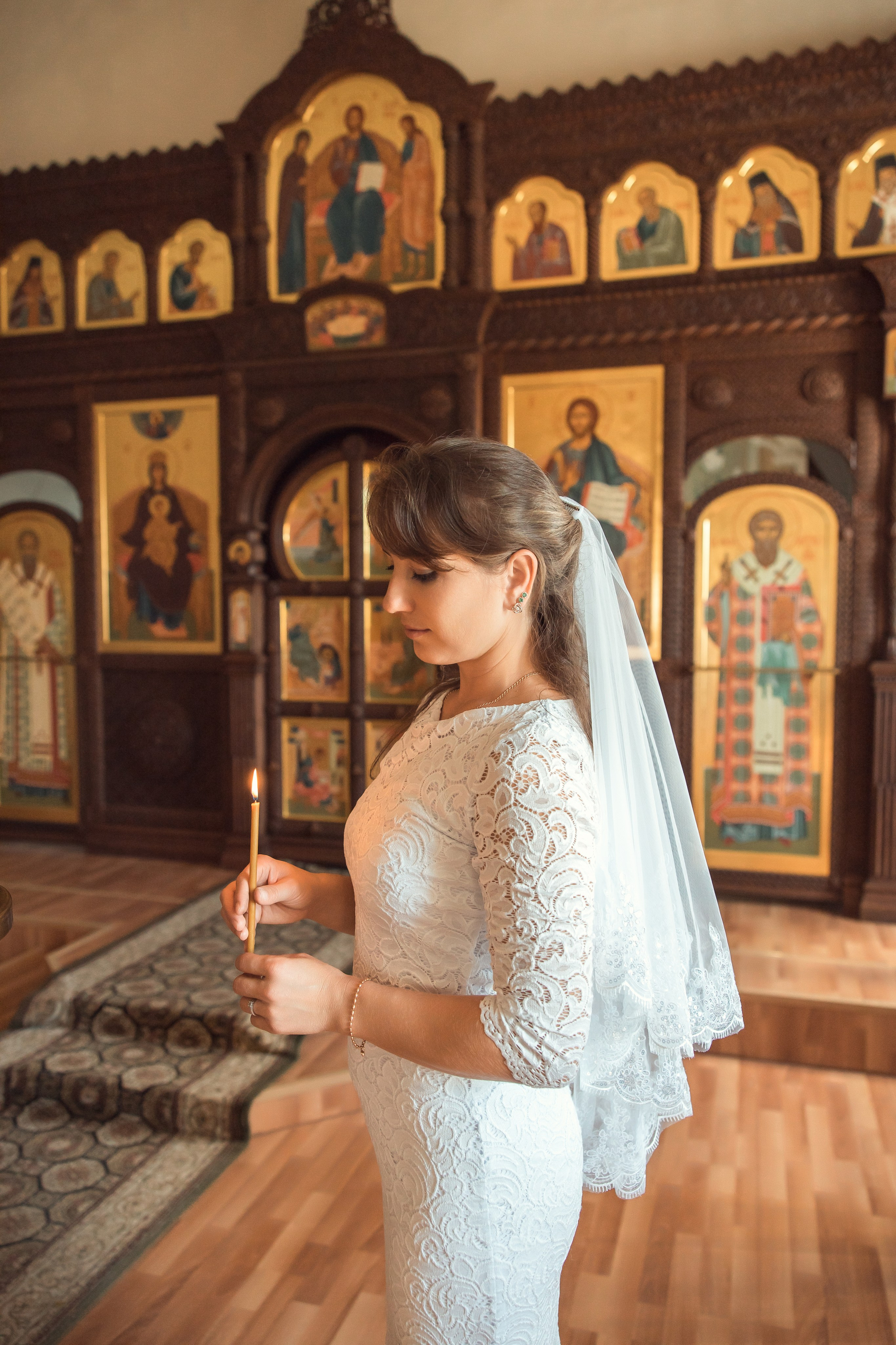 Анастасия и Сергей. Церковь Усекновения главы Иоанна Предтечи при Архиерейском доме. Семейный фотограф в Рязани и Рязанской области