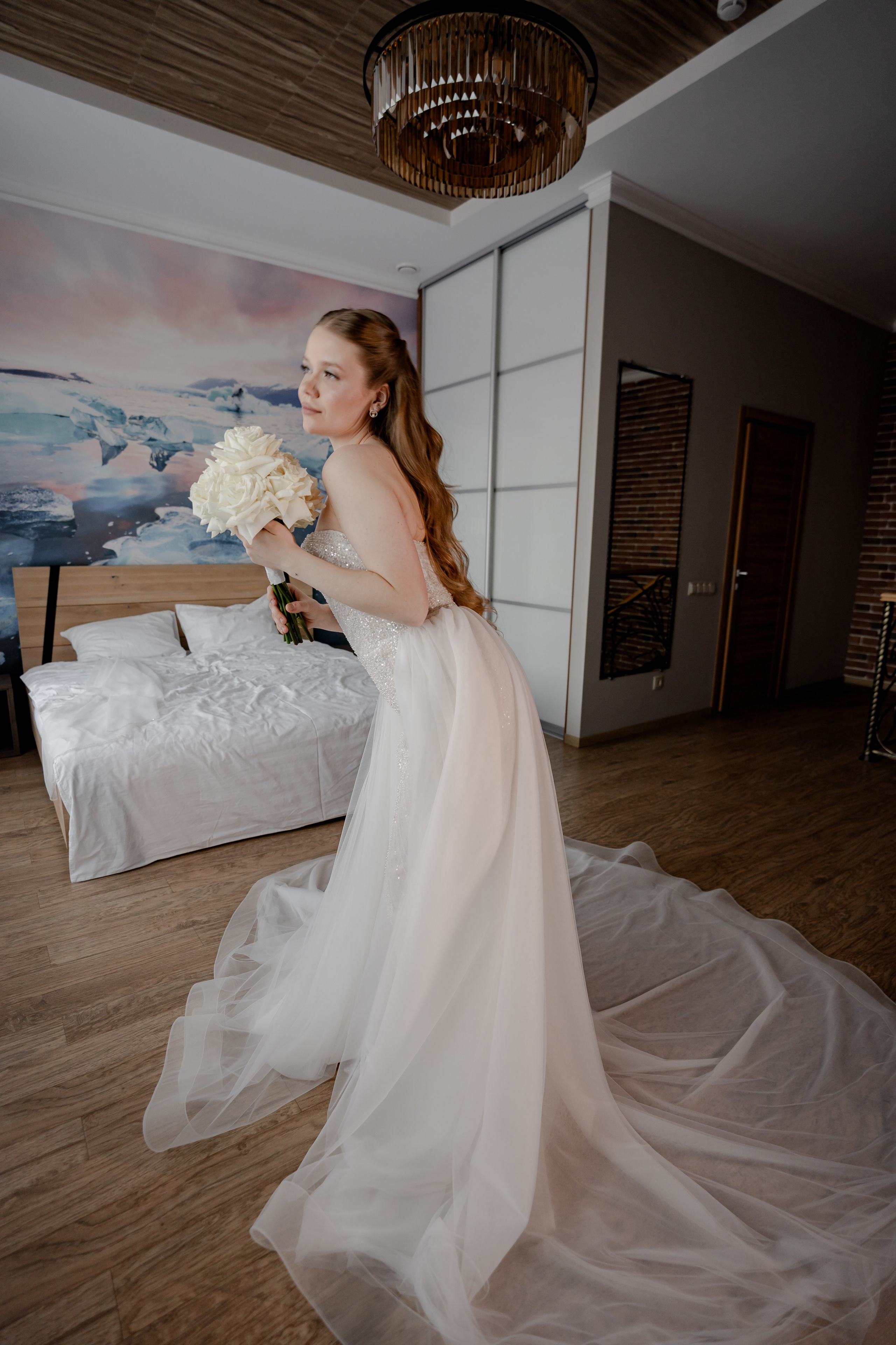 СВАДЕБНАЯ СЬЕМКА СБОРОВ В ОТЕЛЕ И ВЫЕЗД НА ЦЕРЕМОНИЮ (СНЯТО В СИБИРЕ В НИЖНЕВАРТОВСКЕ)М. Профессиональный фотограф, Санкт-Петербург — Виктория Богомолова