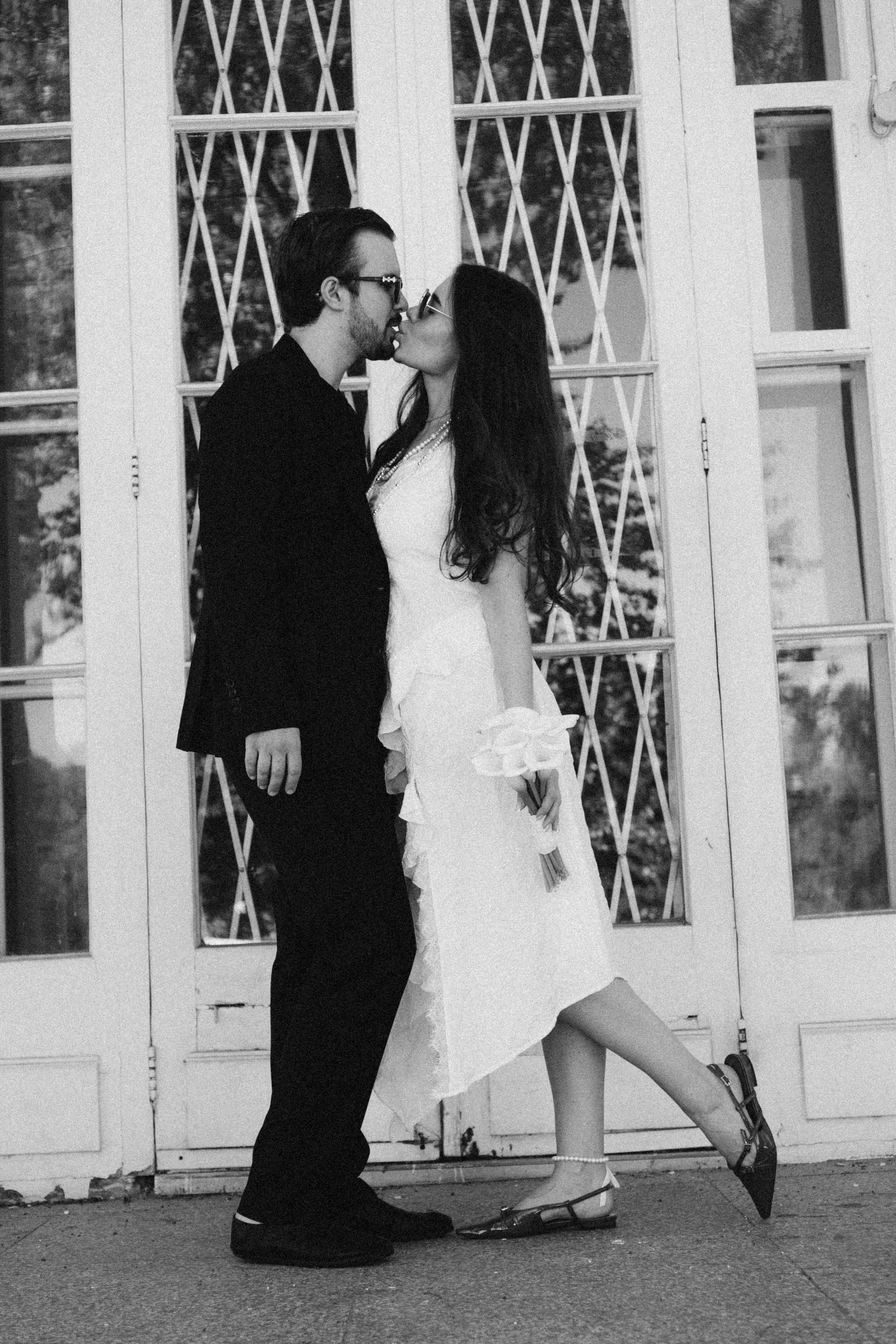 СВАДЕБНАЯ СЬЕМКА В ПАРКЕ ПОБЕДЫ И ПРОГУЛКА ПО МОСКОВСКОМУ ПРОСПЕКТУ. Профессиональный фотограф, Санкт-Петербург — Виктория Богомолова