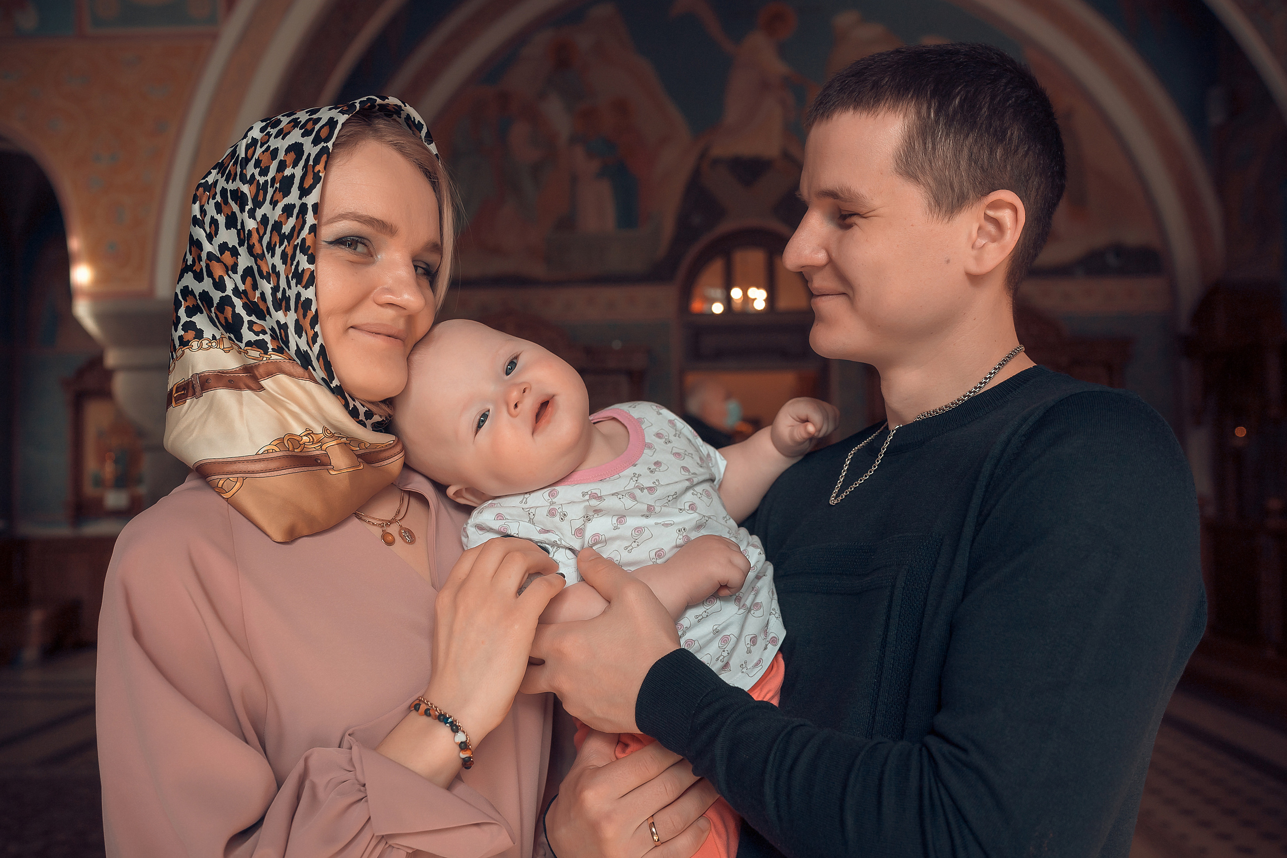 Крещение Дарины. Фотограф на Крещение и Венчание в Красноярске Рамазанова Юлия