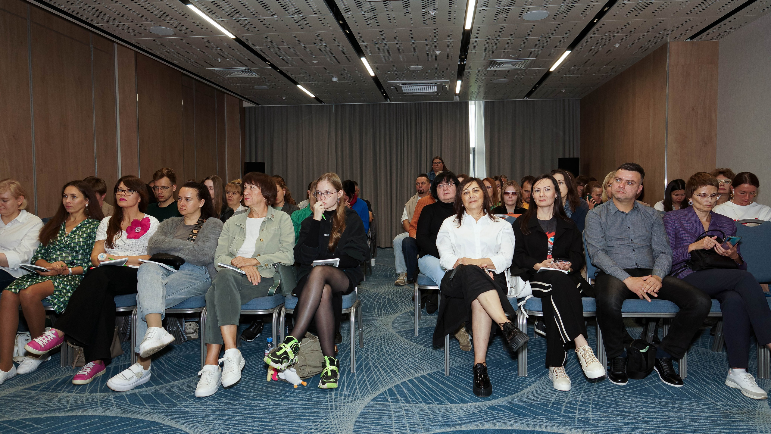 Осенние дни архитектуры. Женский фотограф Омск, Екатерина Петрова