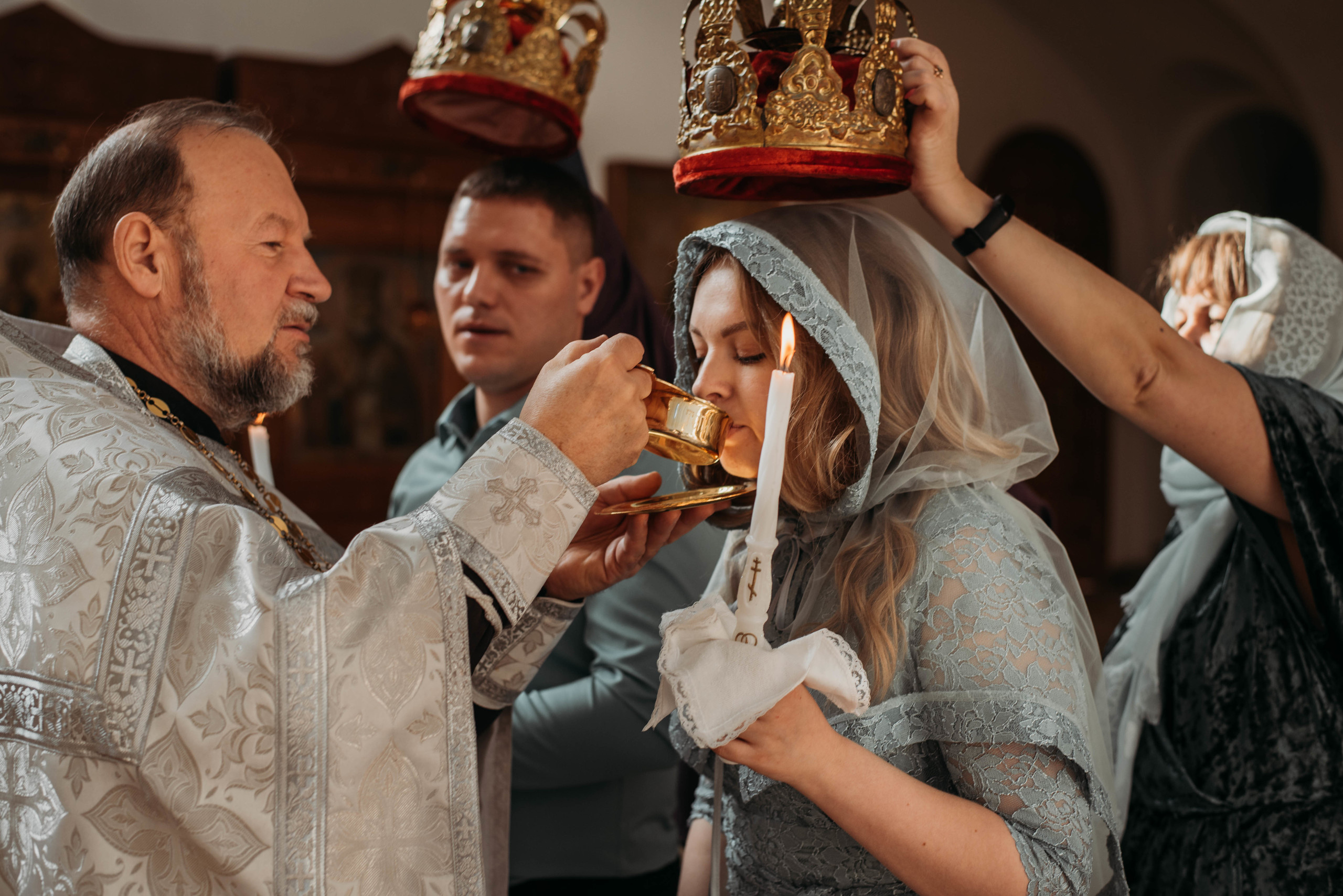 ТАИНСТВО ВЕНЧАНИЯ — Алексей и Кристина. Доброго времени суток! Меня зовут Куличкова Юлия — я фотограф Ваших эм