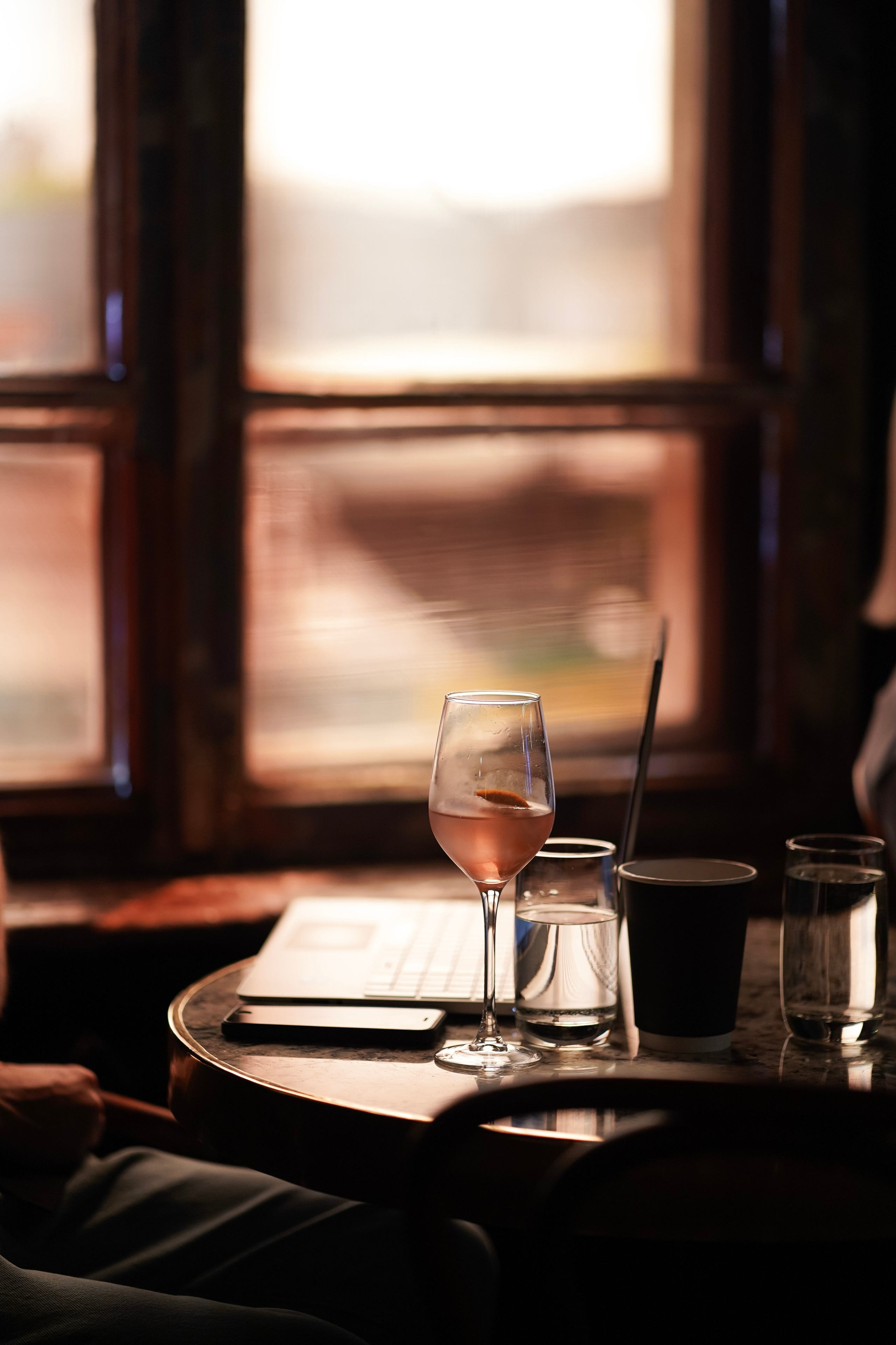 Bar Boss в «Детектив, где Вы?» (2024). Фотограф с психологическим образованием