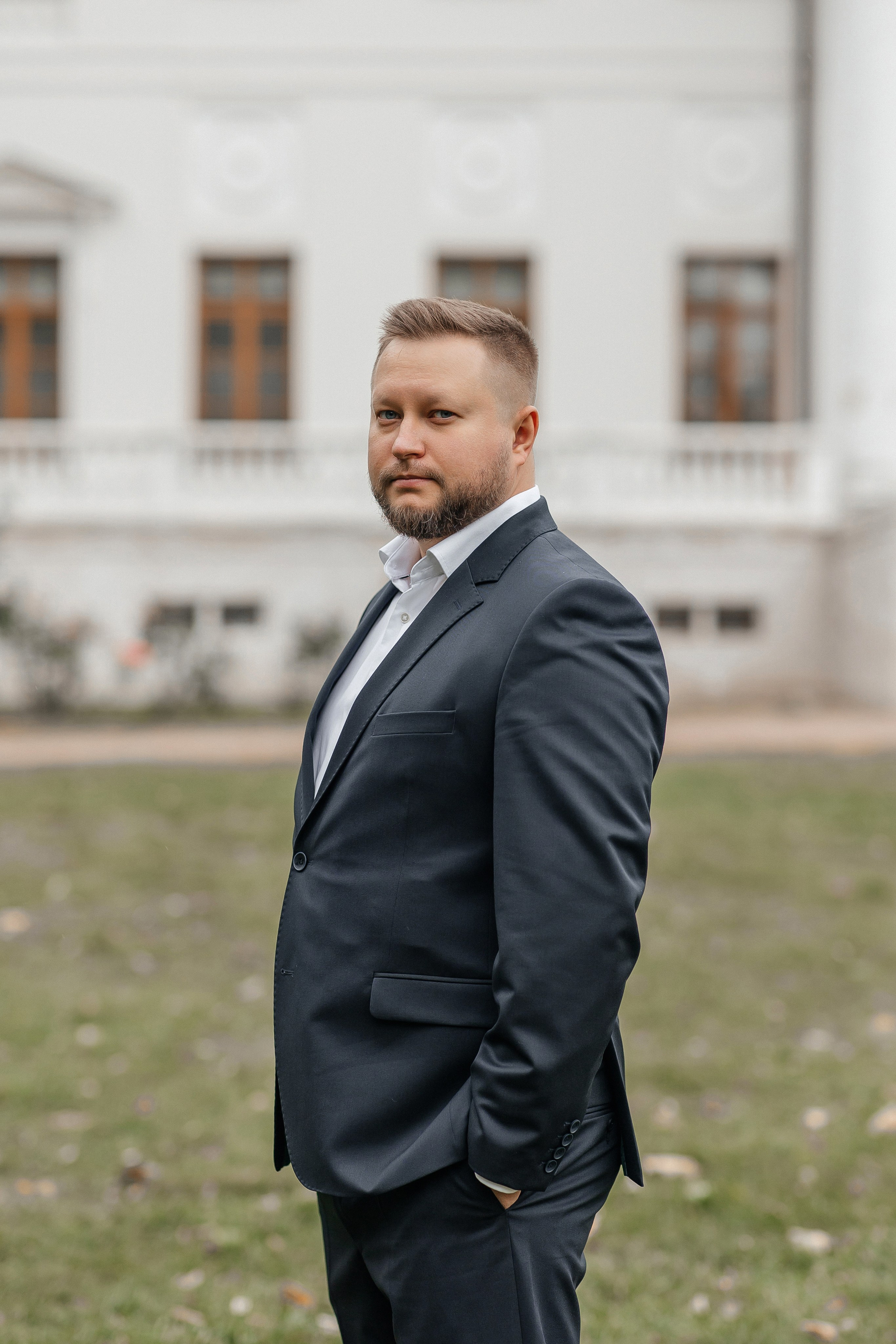 Свадебная фотосессия в Усадьбе Остафьево. Свадебный фотограф в Москве Дарья Олендарёва