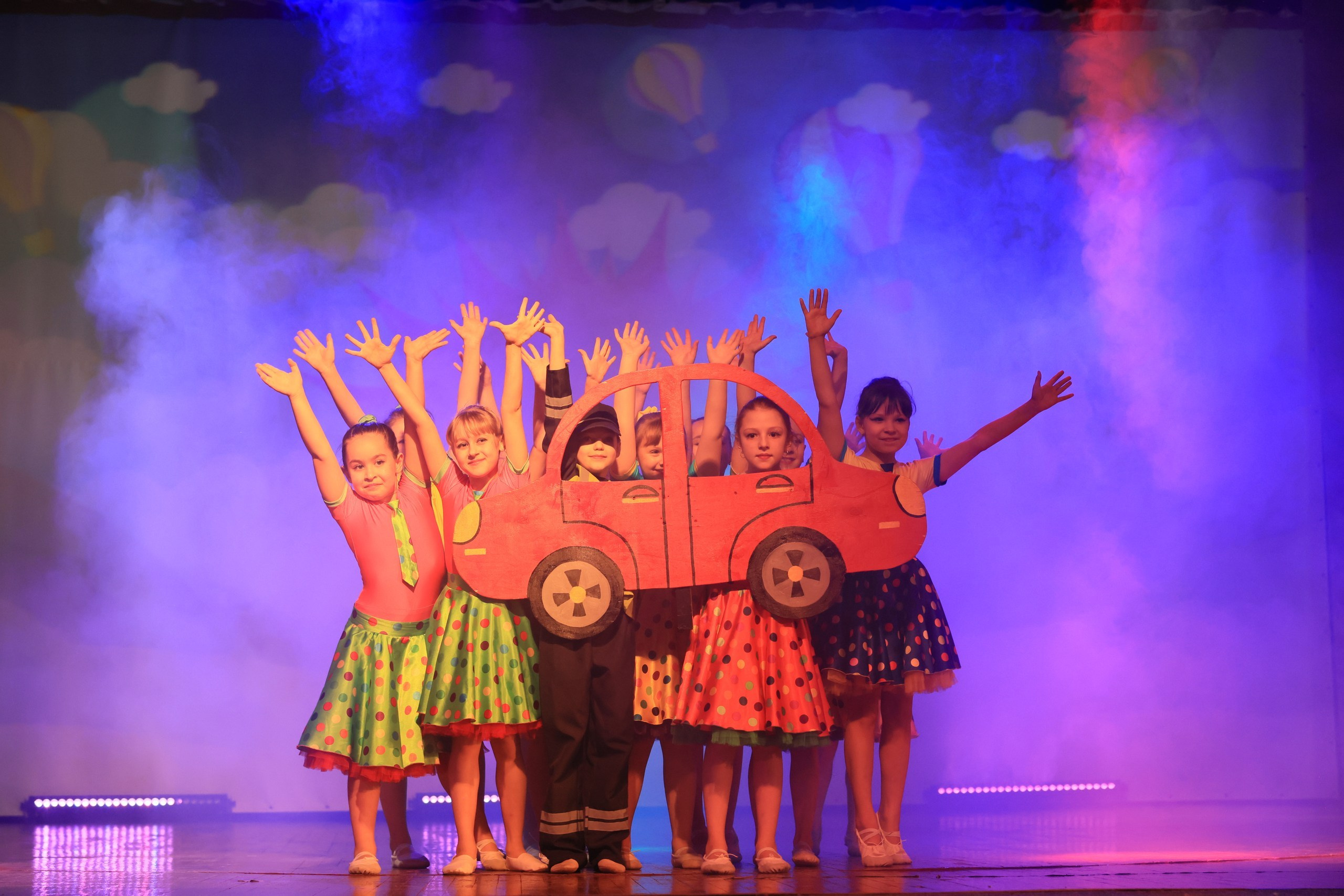 Концерт к 8 Марта в ДК «Металлург» г. Тула. Фотограф в Туле Крупский АнДРей. Фотостудия «КАДР71» в Туле