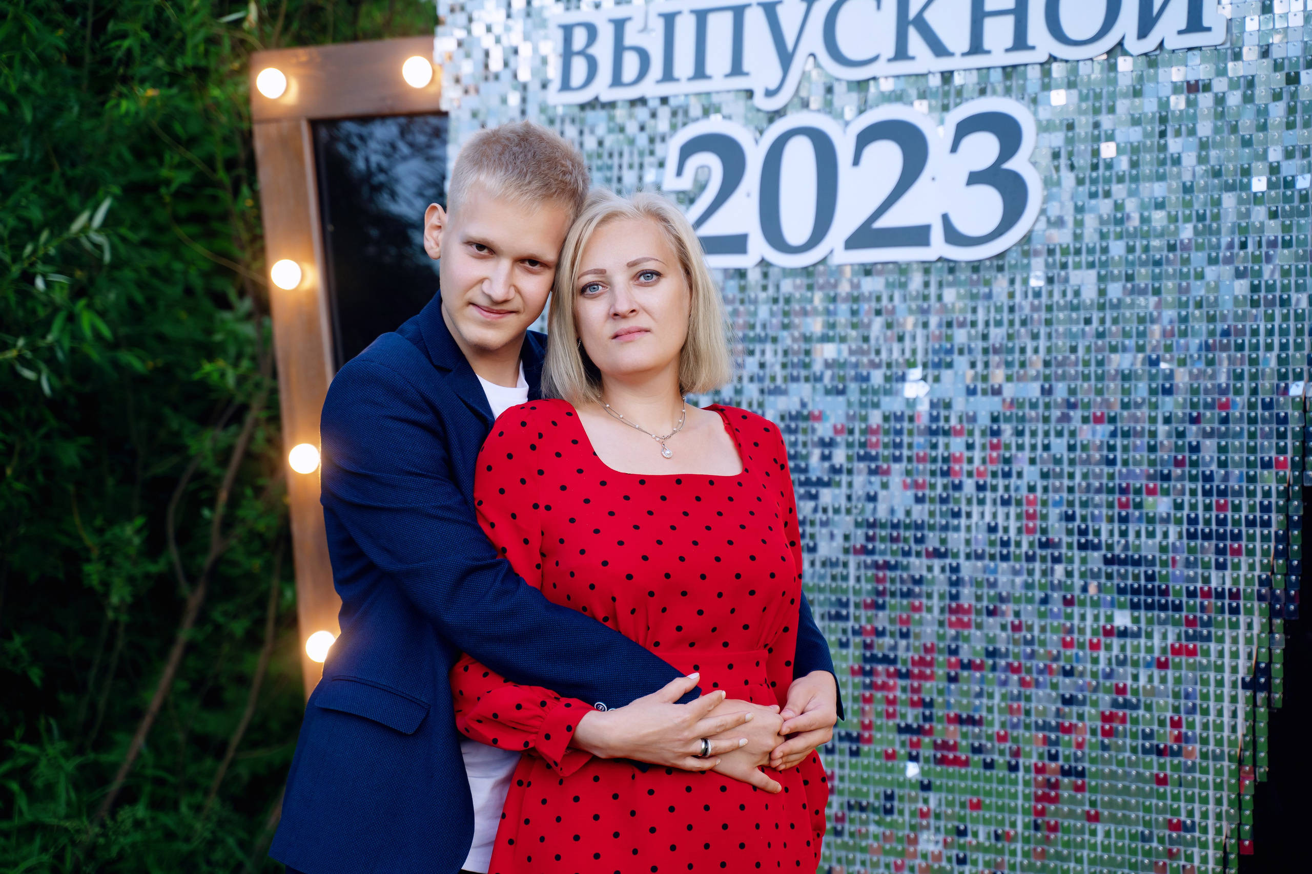 Выпускной 11 класс. Фотограф Ким Наталья в Красноярске