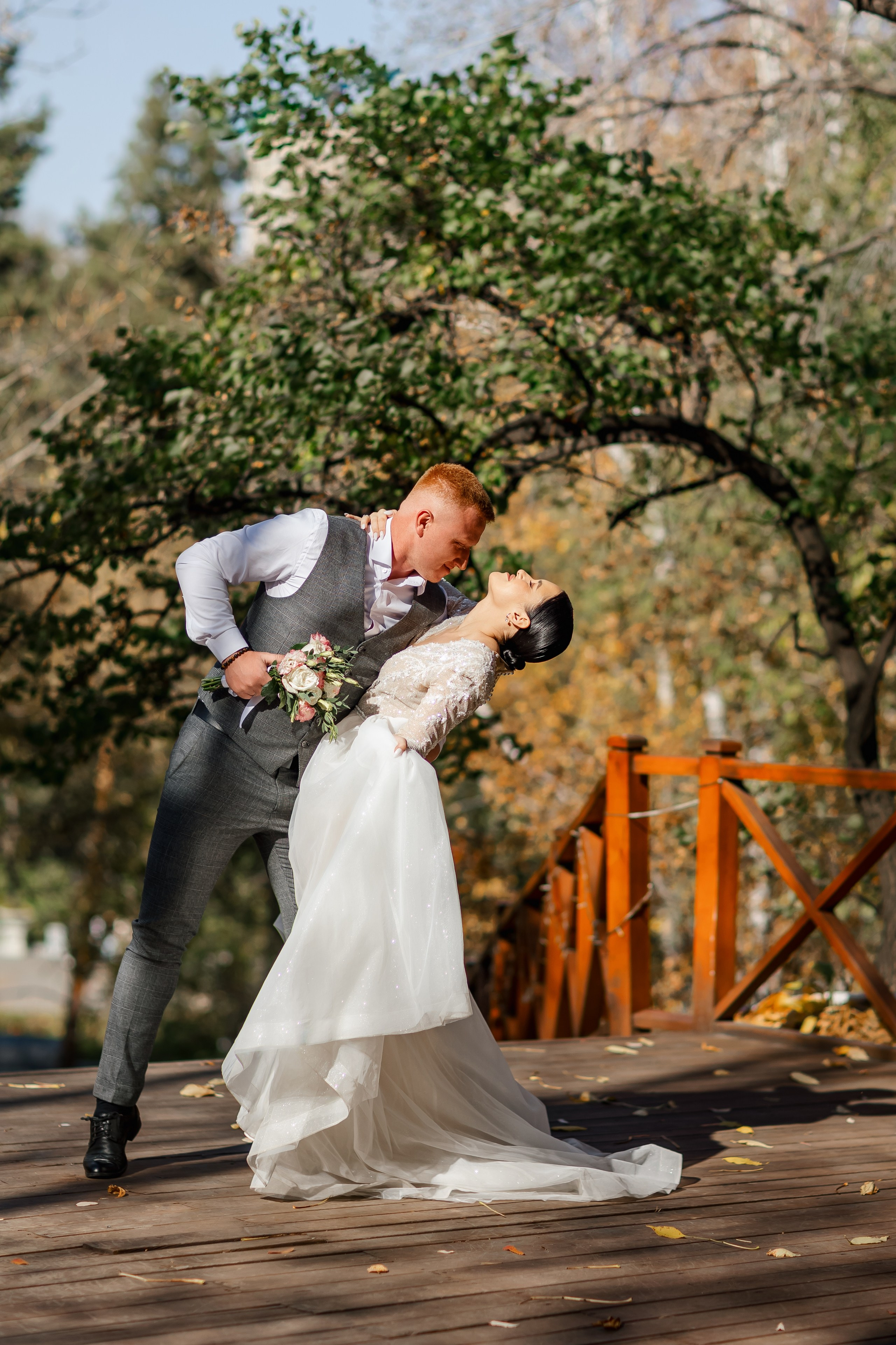 Степан и Алина. Красивая осенняя прогулка. Свадебный фотограф в Хабаровске